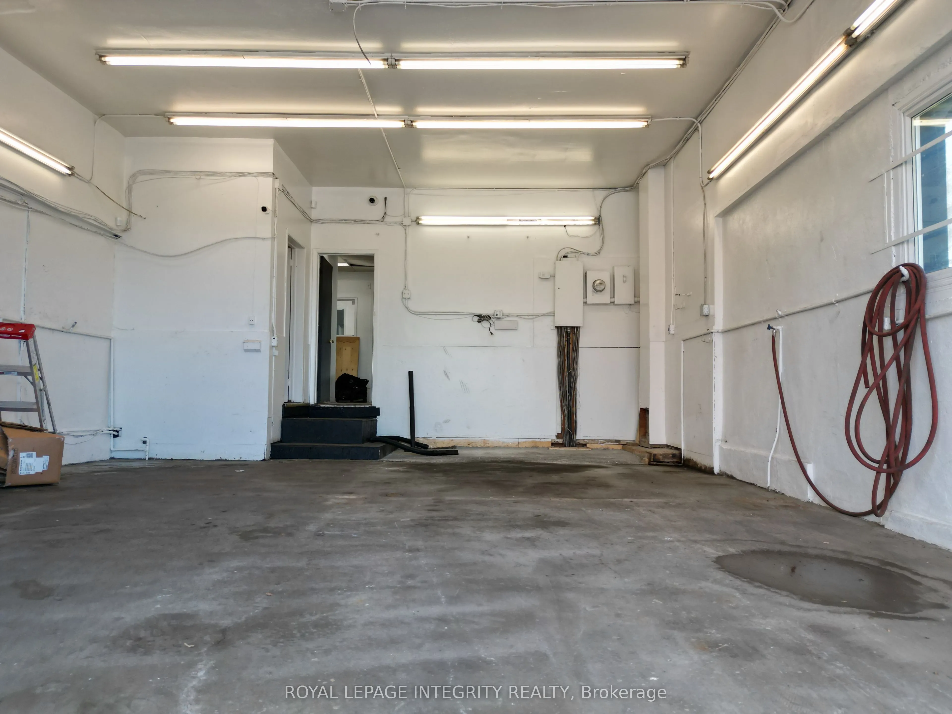 1049 Merivale Road