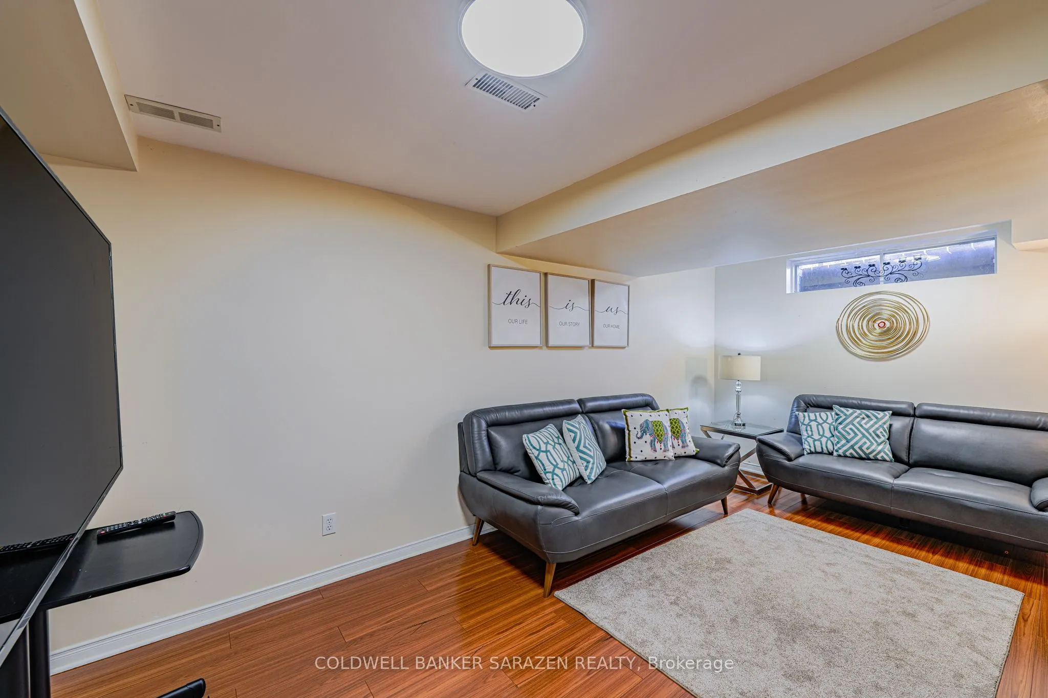 48 Blackdome Crescent