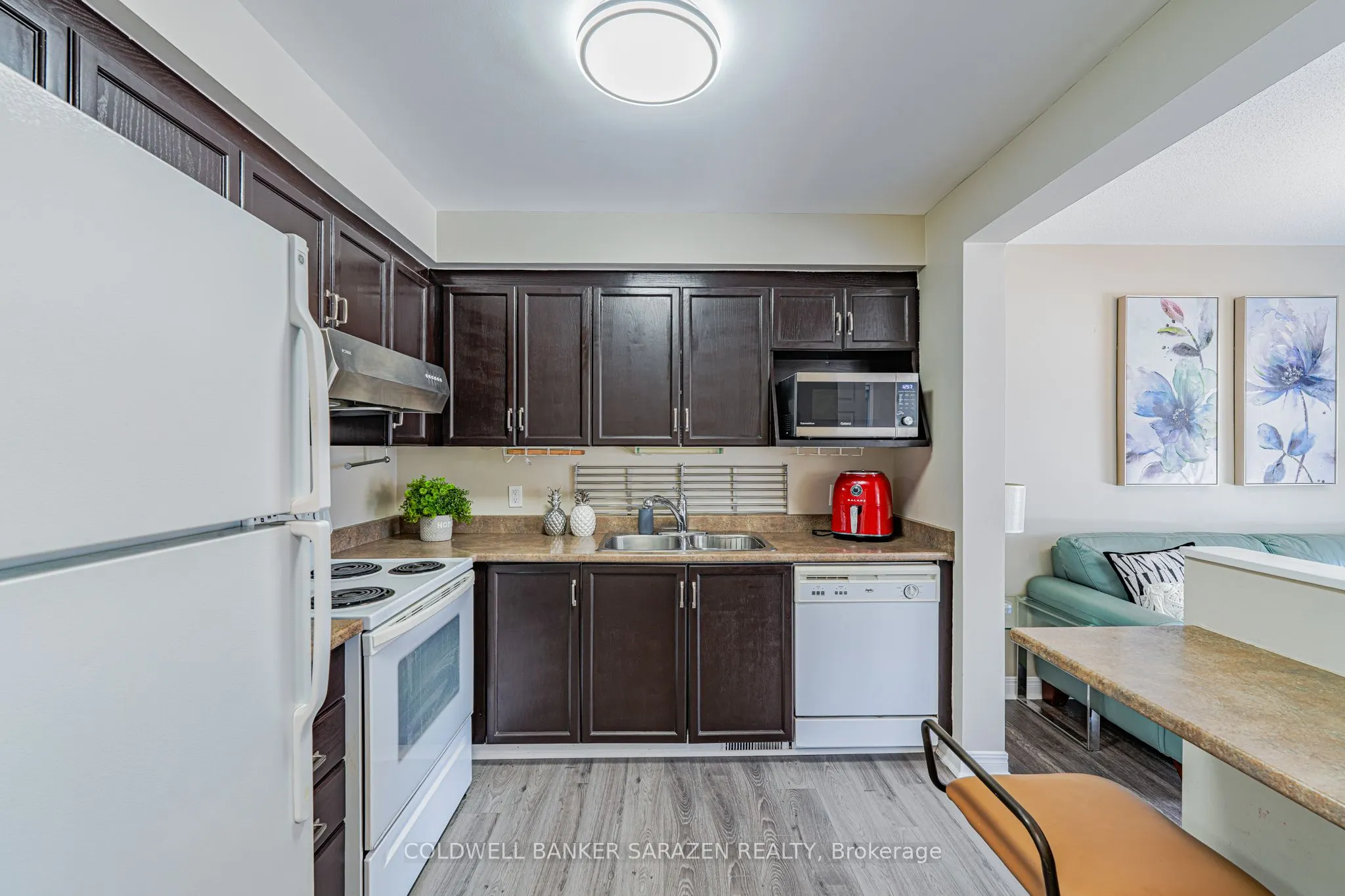48 Blackdome Crescent