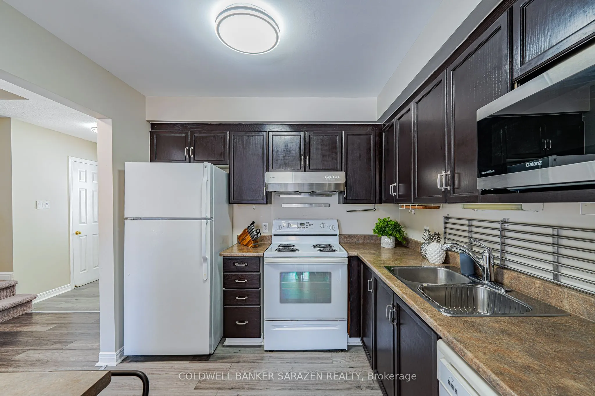 48 Blackdome Crescent