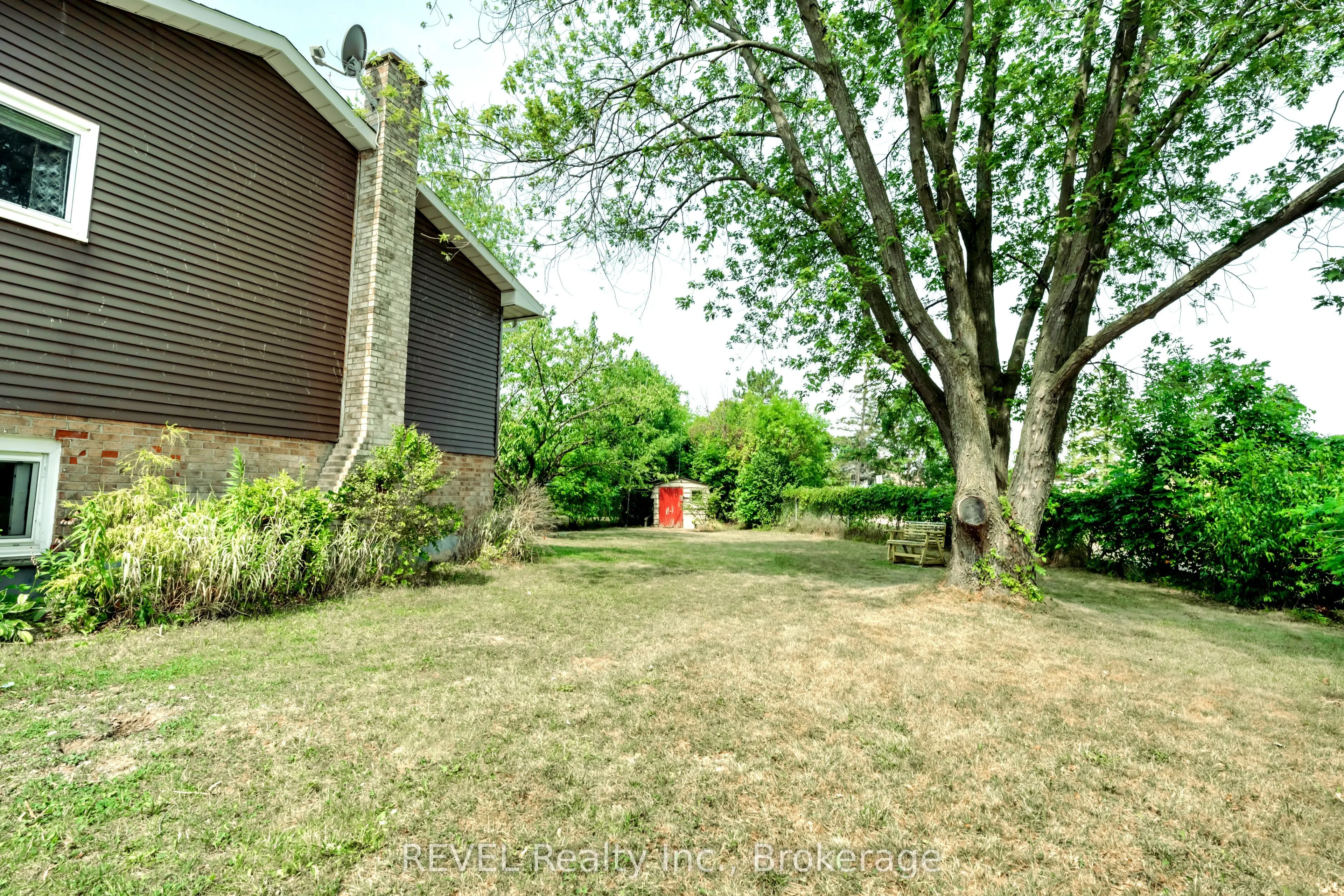 31 Deborah Court
