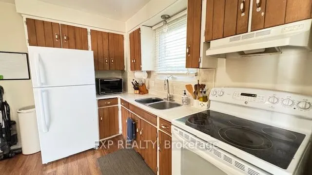 8 Baldwin Circle
