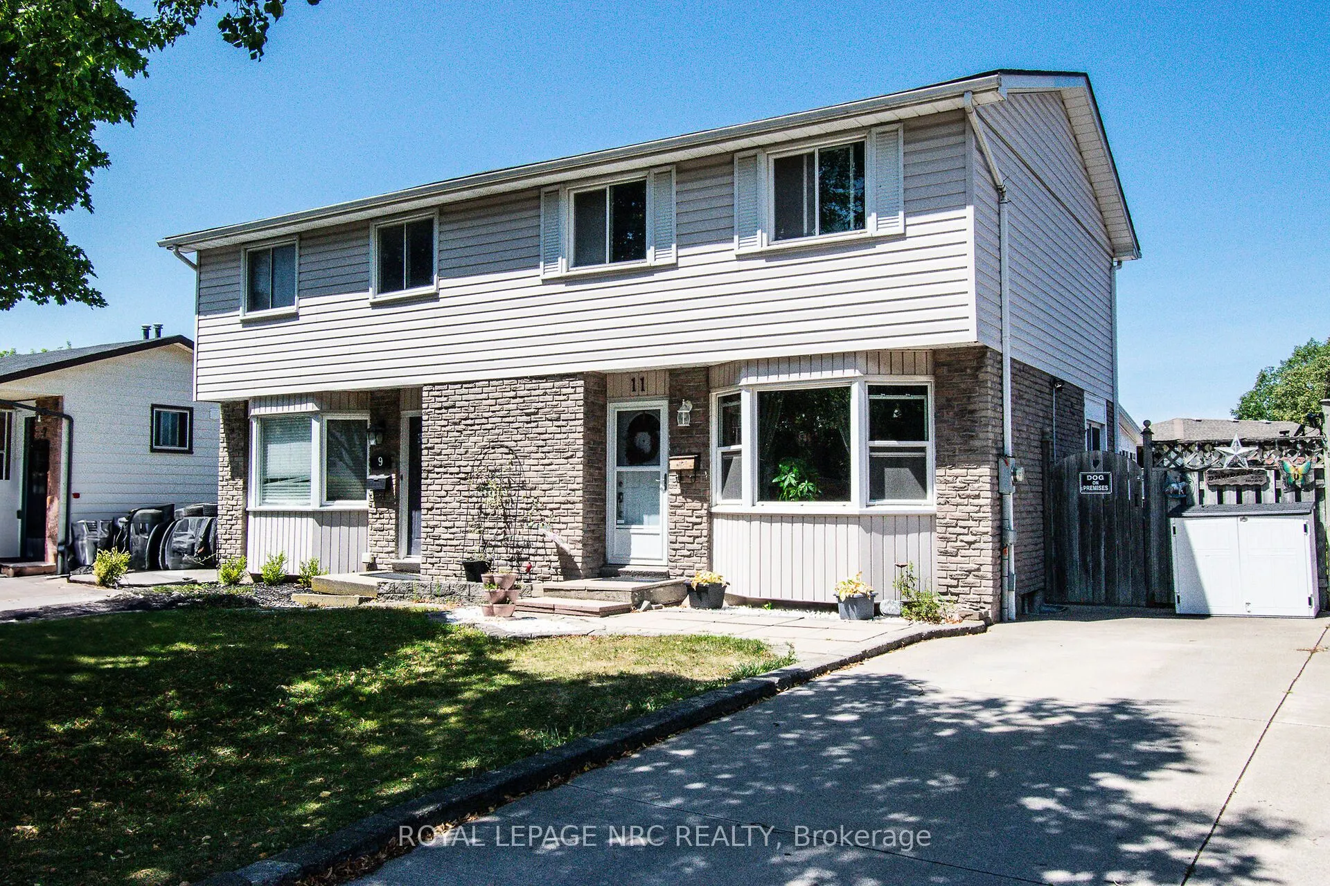 11 Exeter Drive
