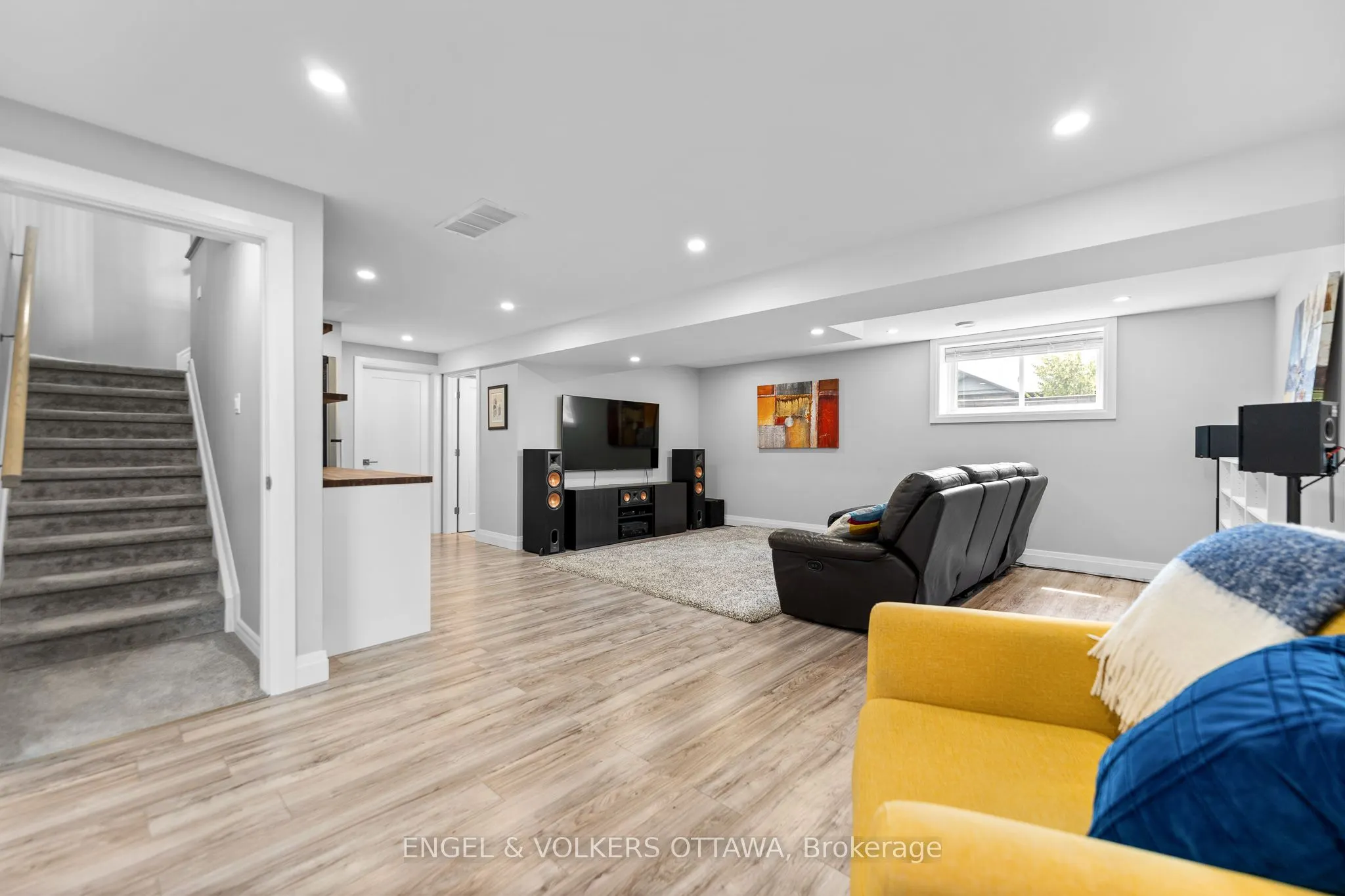 848 Reaume Street