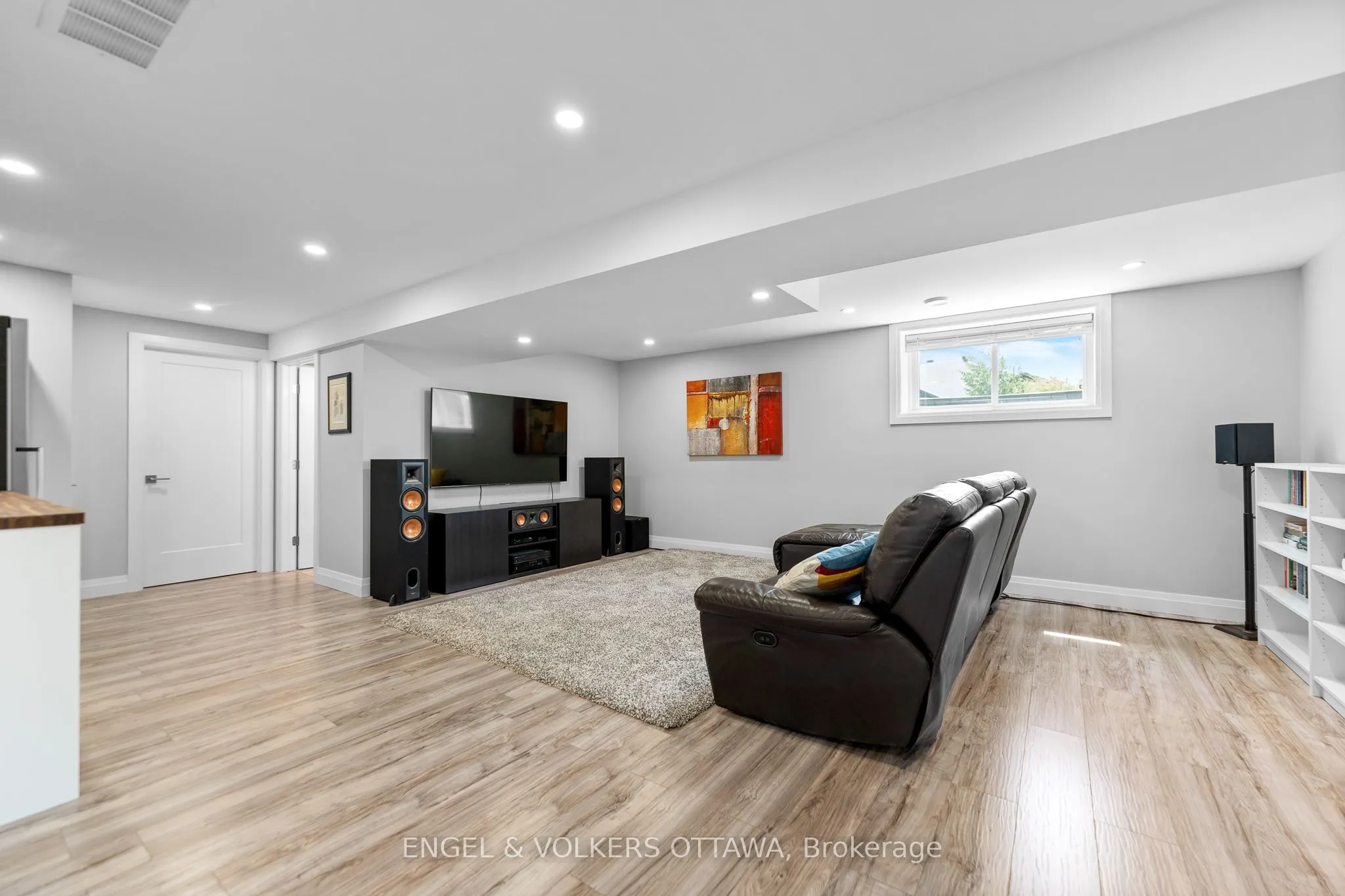 848 Reaume Street