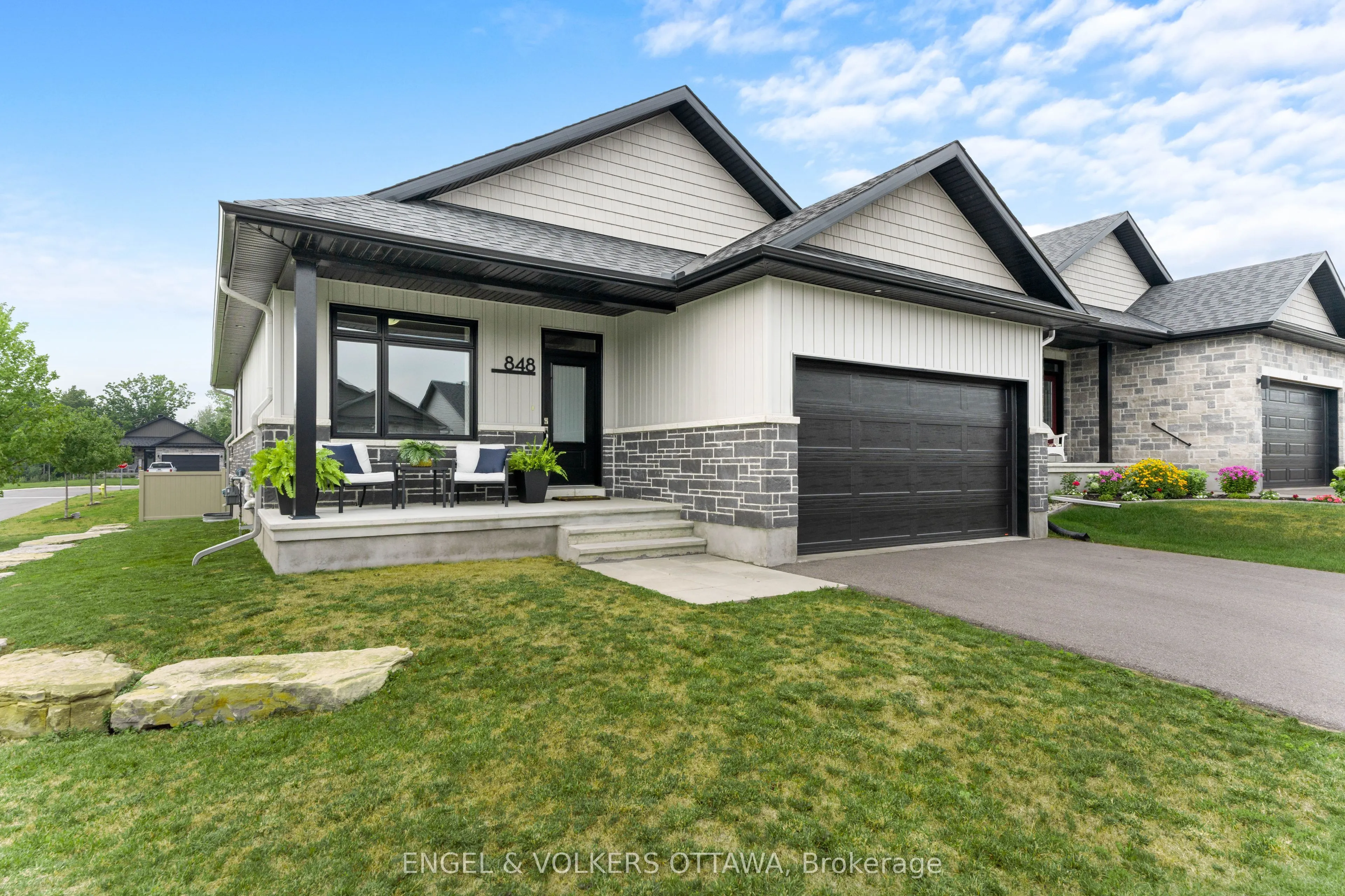 848 Reaume Street