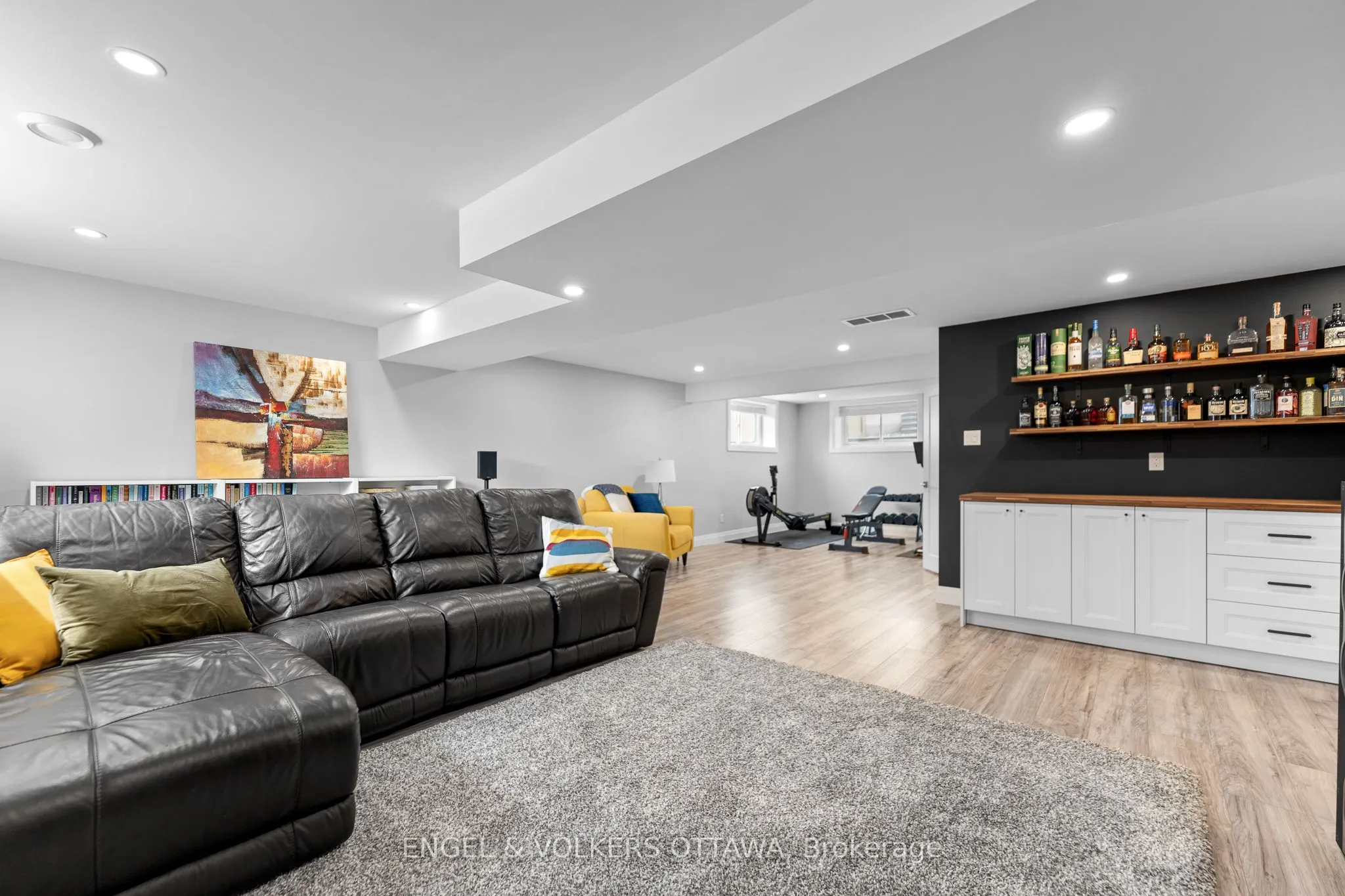 848 Reaume Street