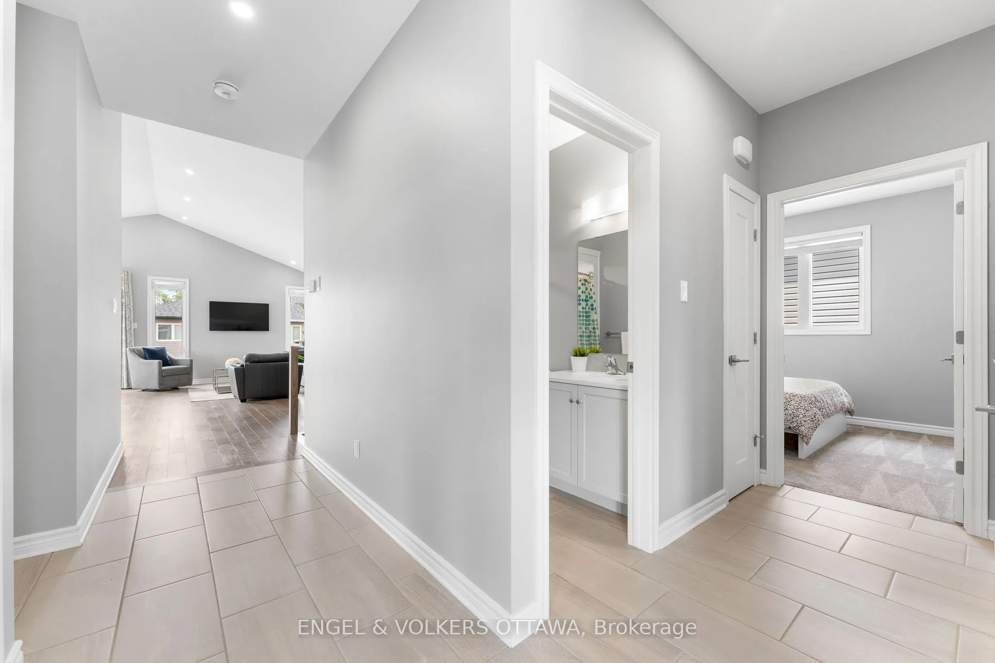 848 Reaume Street