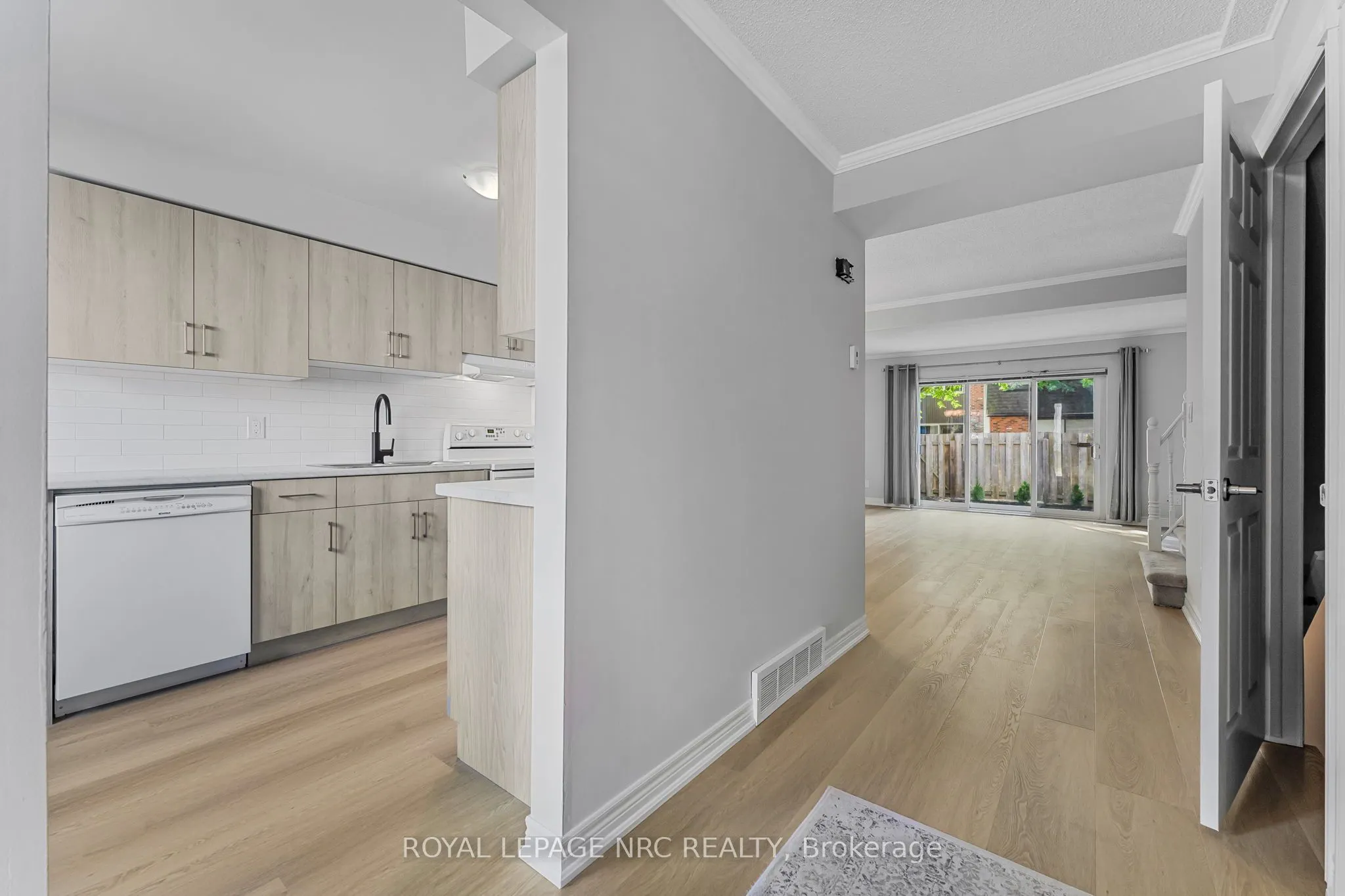 77 Linwell Road, #112