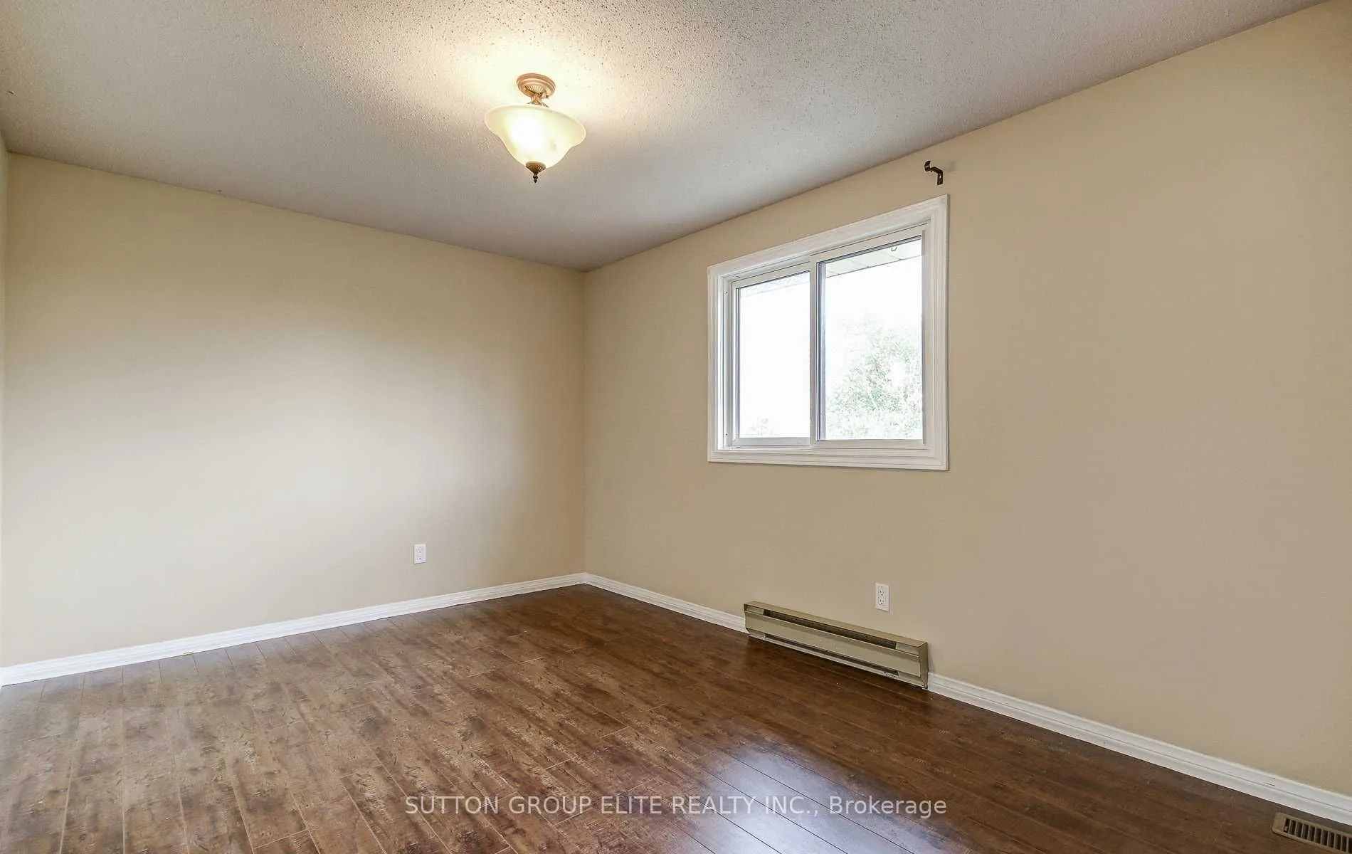 57 Fairmeadow Drive