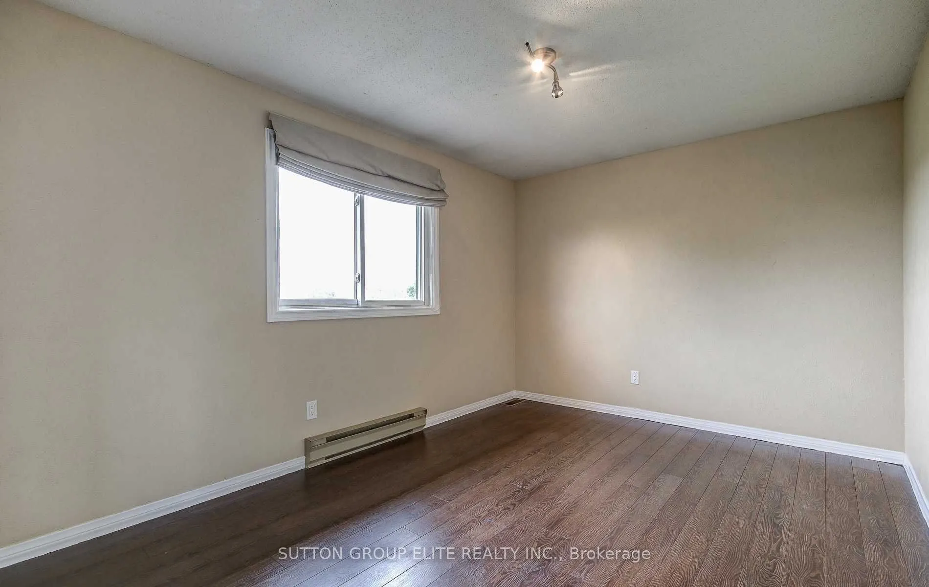 57 Fairmeadow Drive