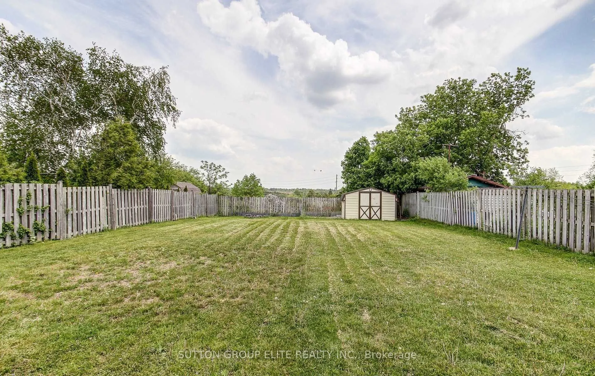 57 Fairmeadow Drive