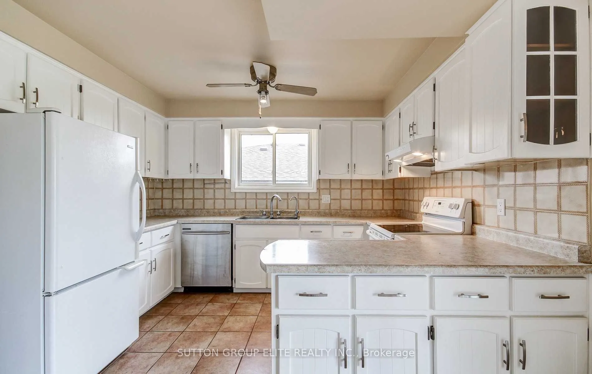 57 Fairmeadow Drive