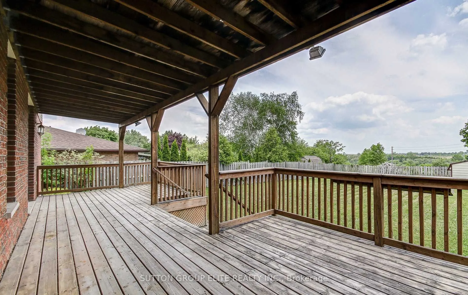 57 Fairmeadow Drive
