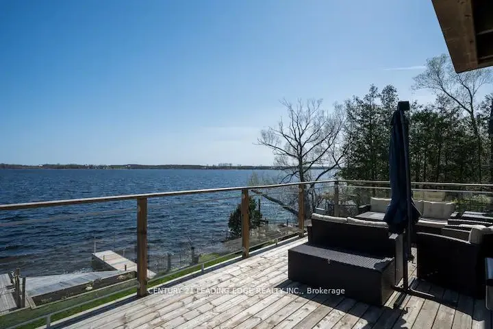 50 BAYVIEW Drive