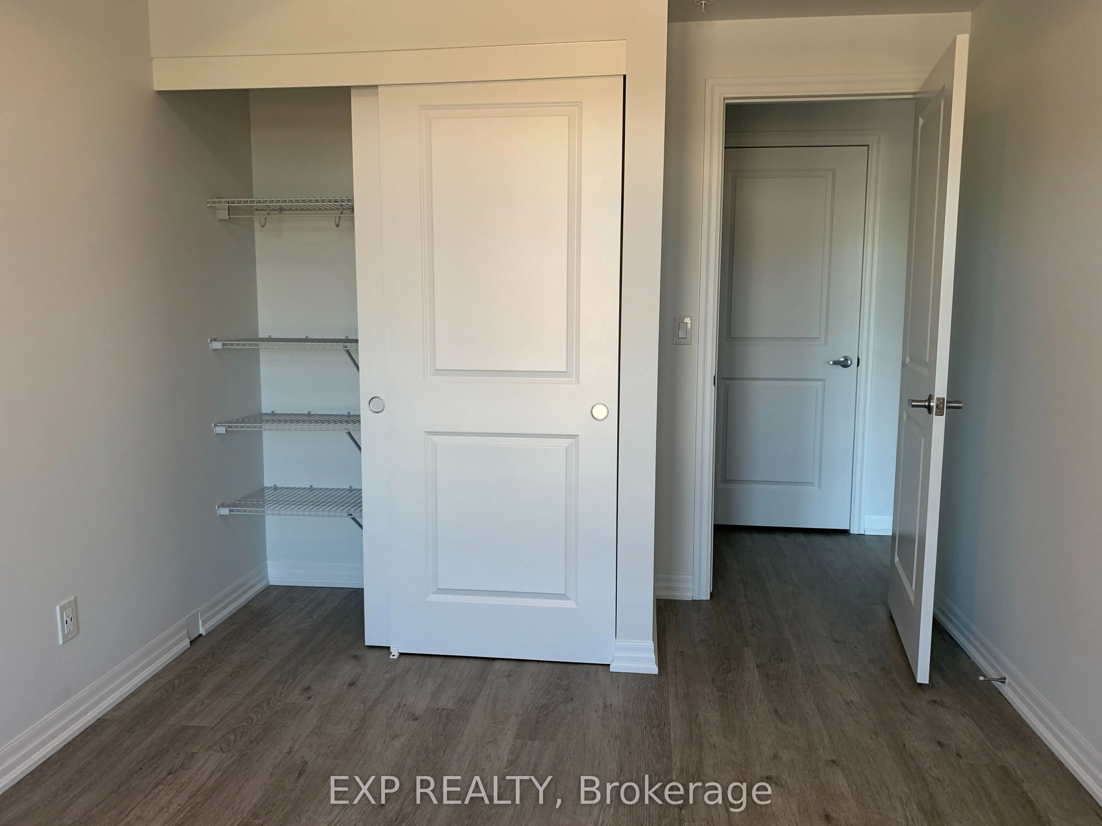195 commonwealth Street W, #209