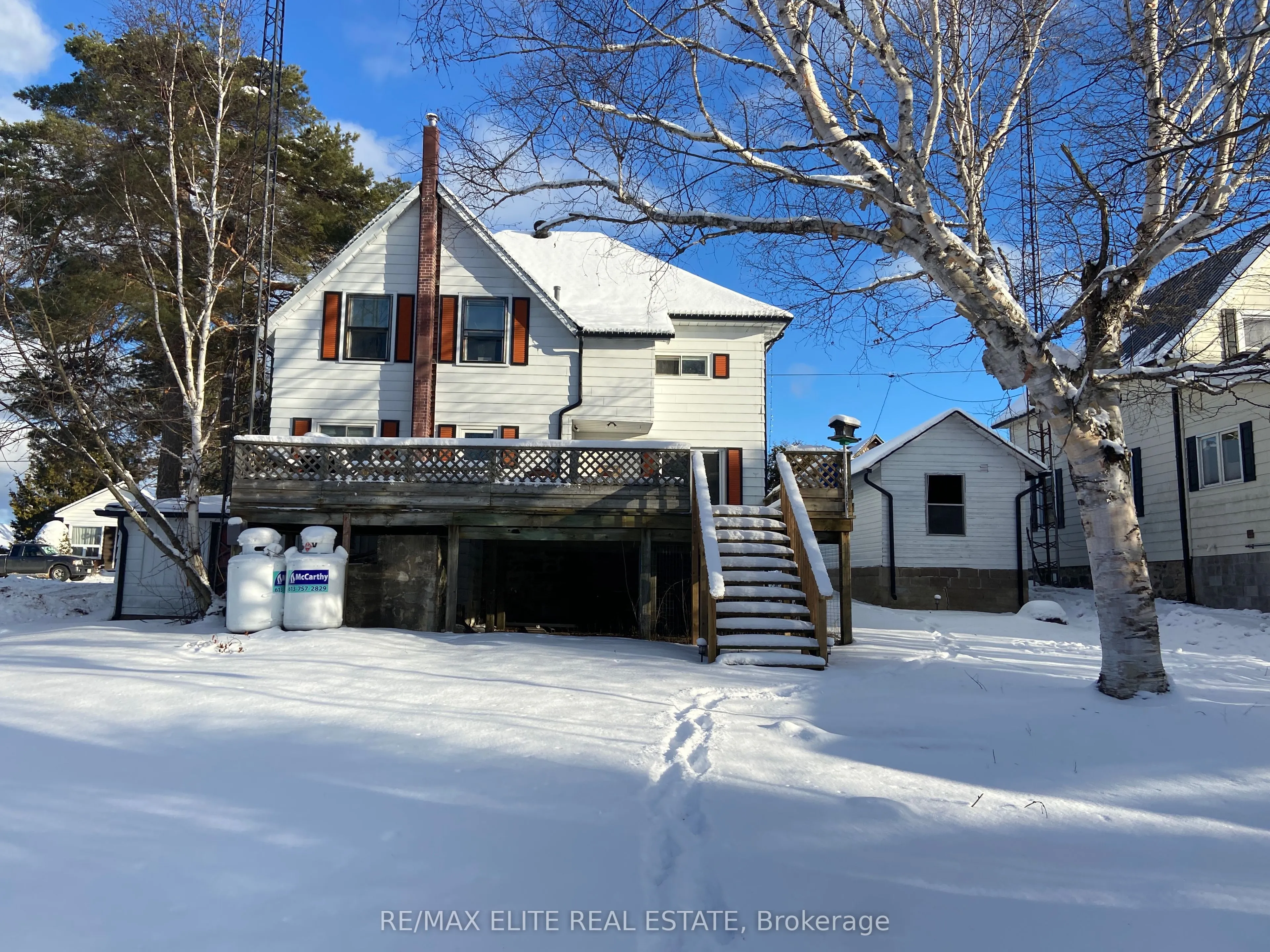 62 Ottawa Street