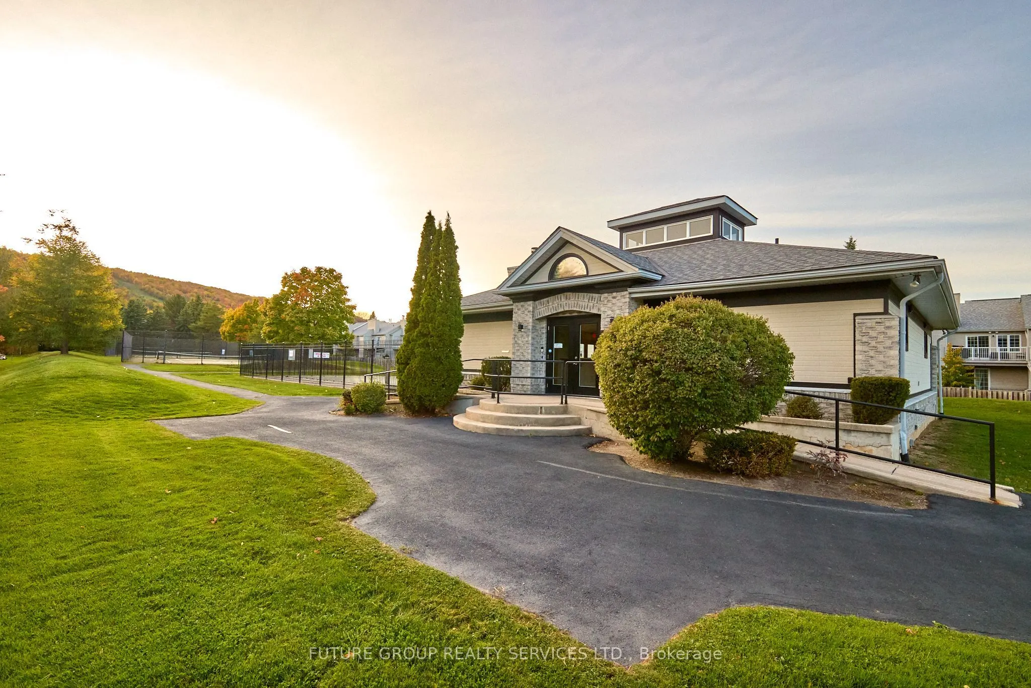 146 Settlers Way, #49