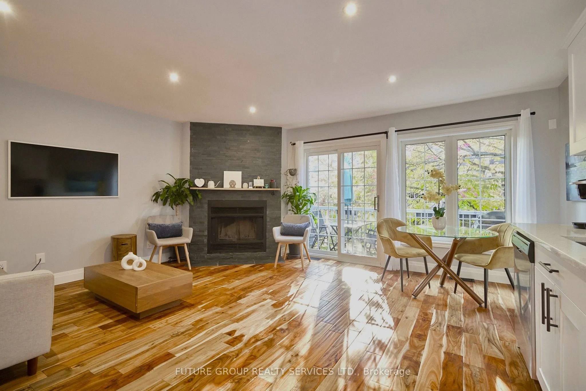 146 Settlers Way, #49