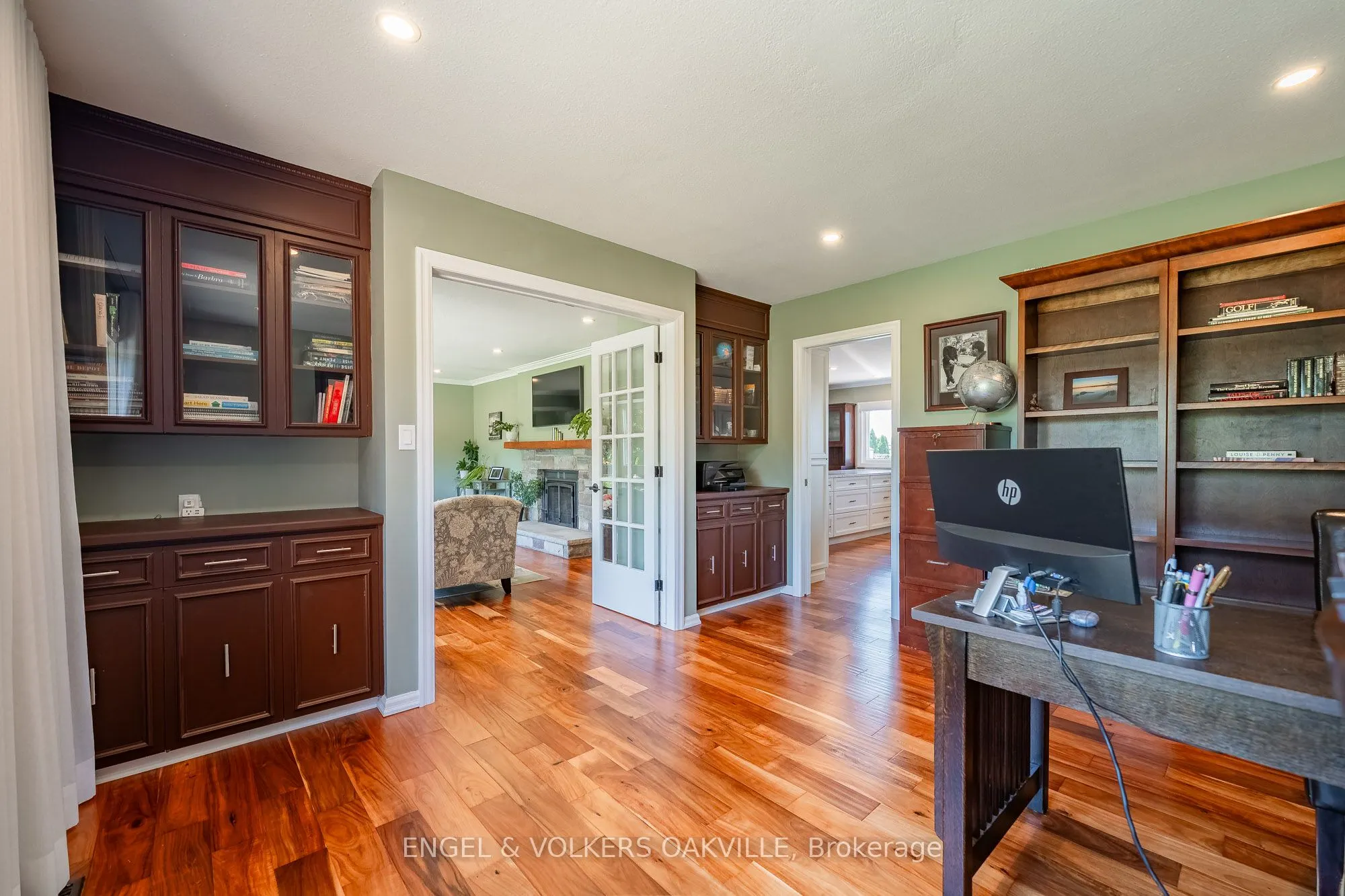 15578 Niagara Parkway