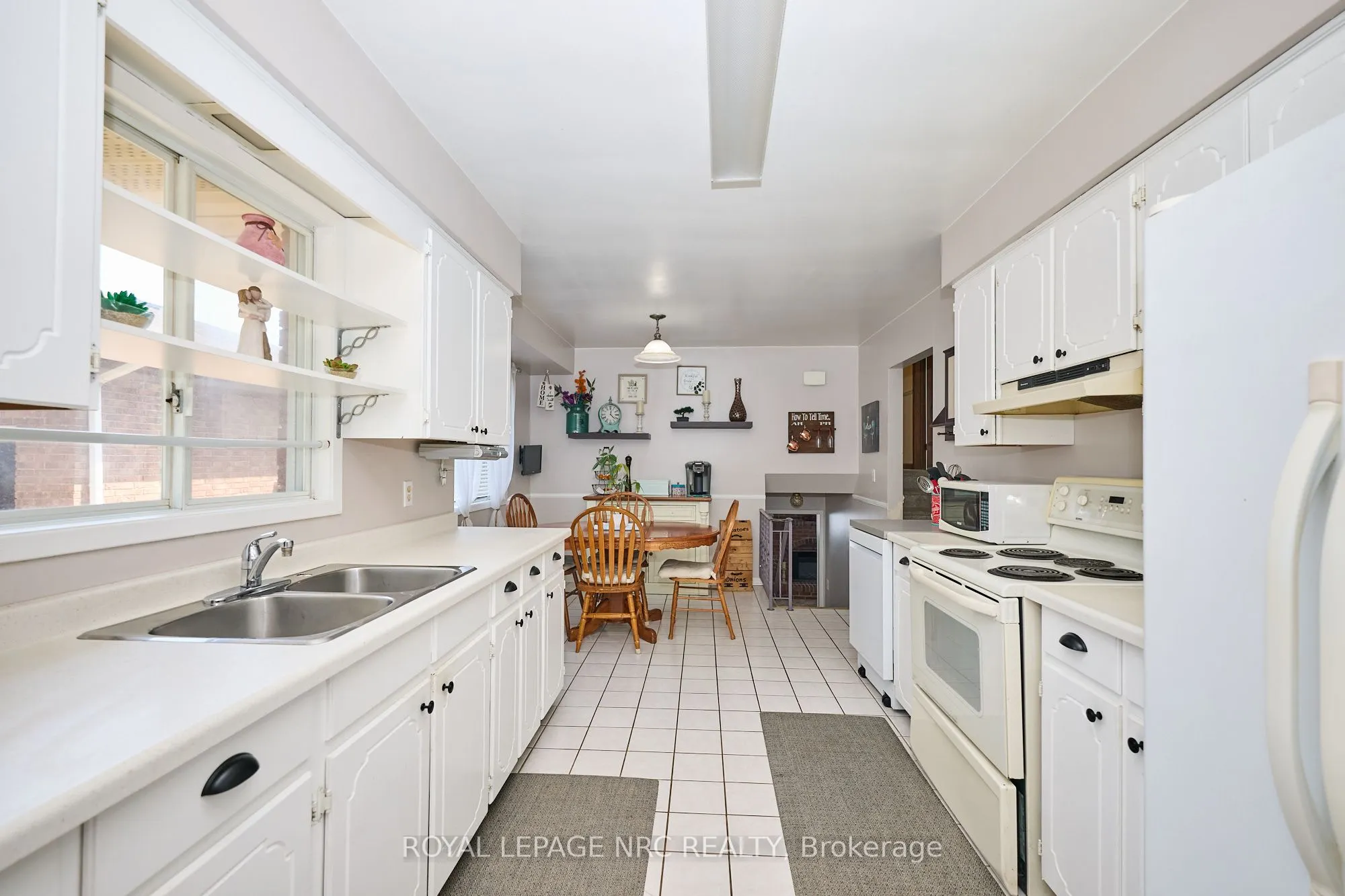 5875 St. Anthony Crescent
