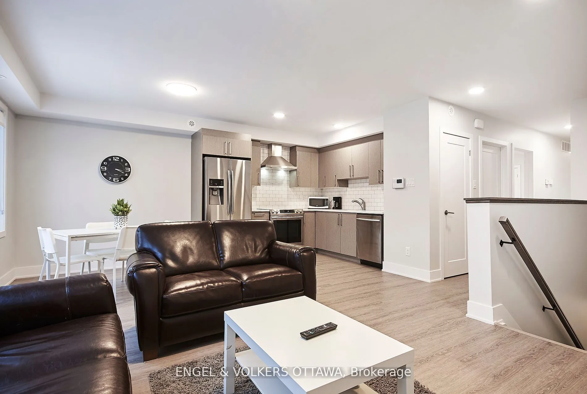 569 Mcleod Street, #2