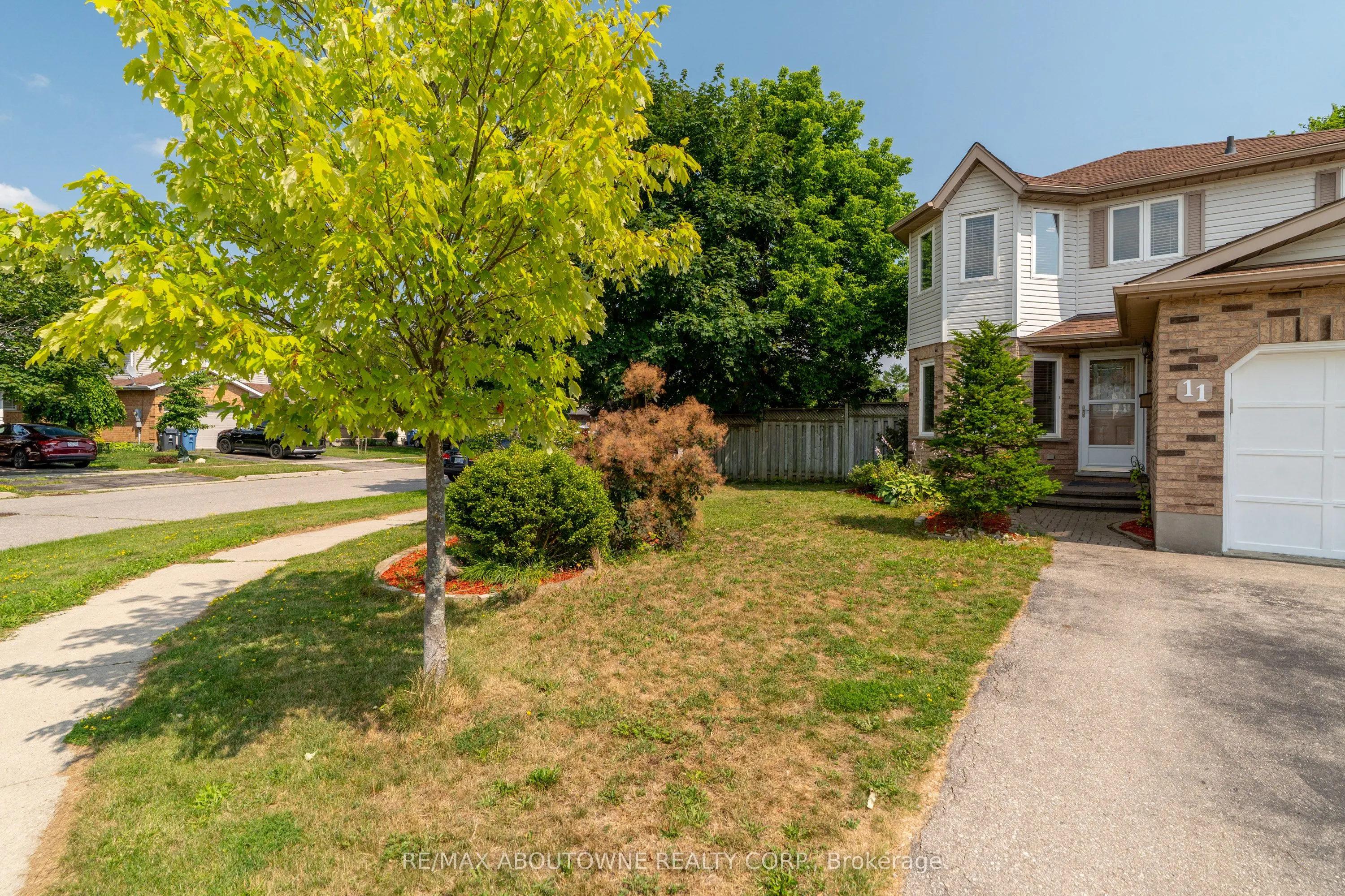 11 Bushmills Crescent