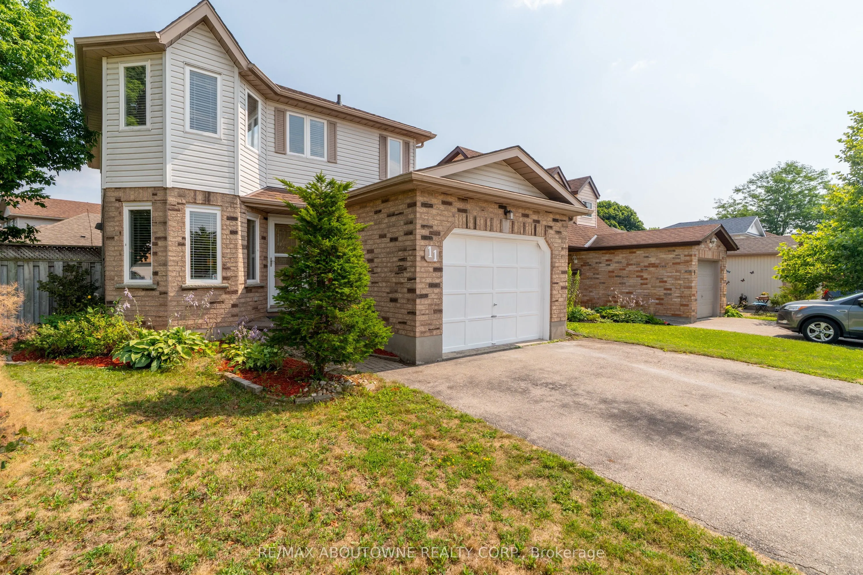 11 Bushmills Crescent