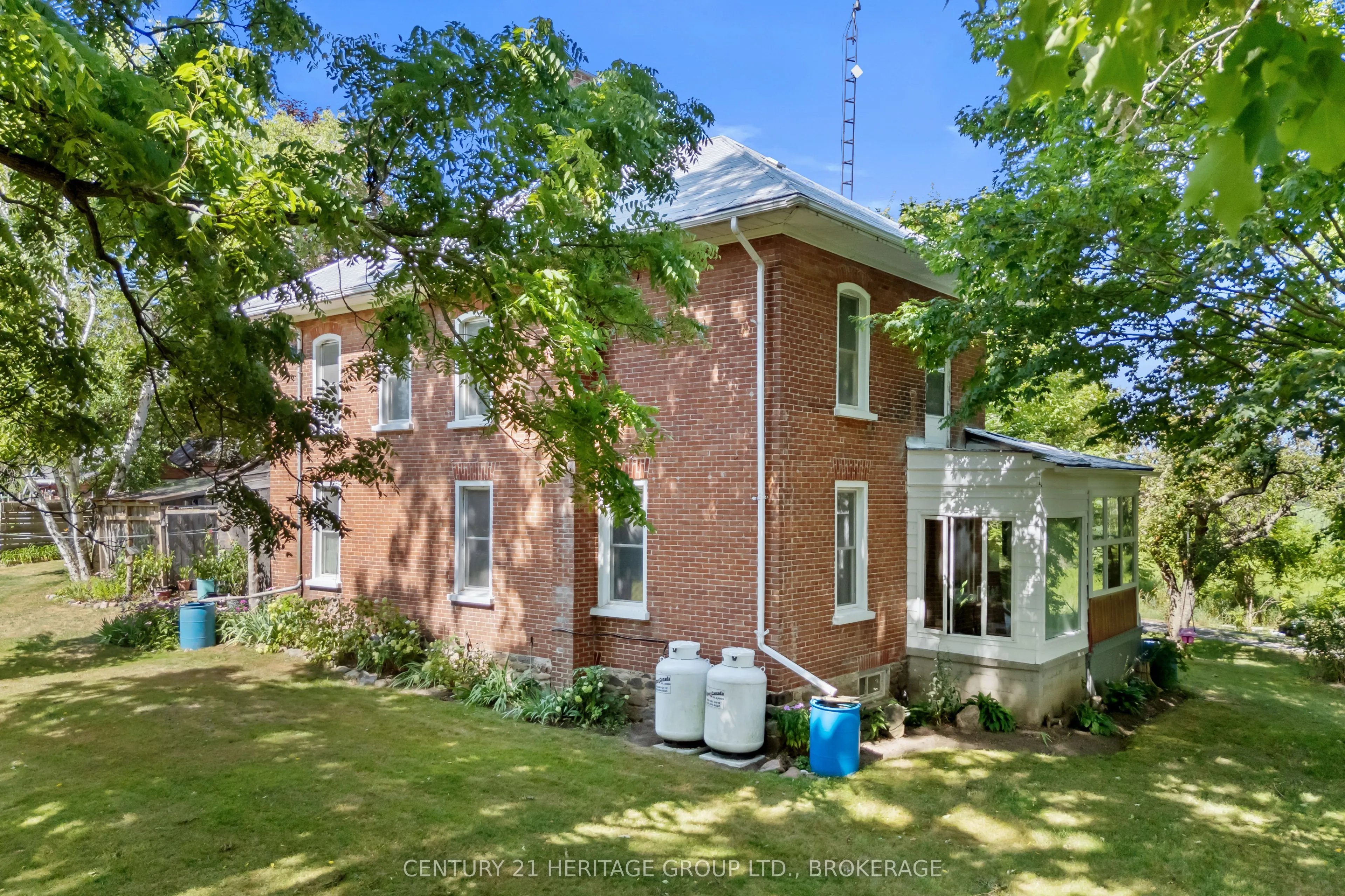 4734 County Rd 2 Road