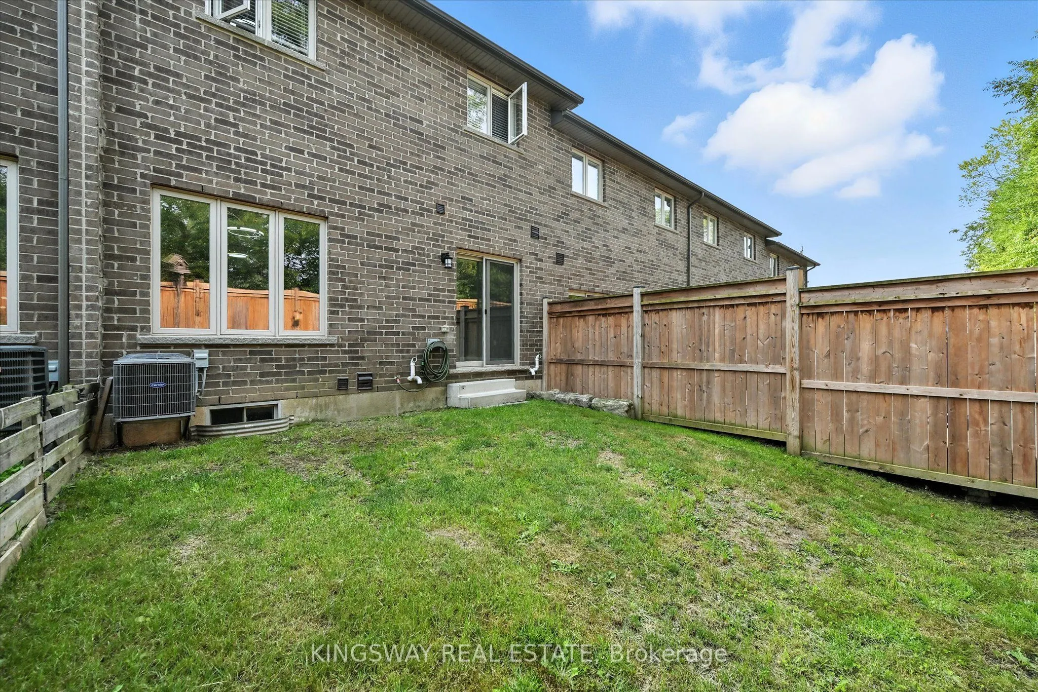 17 Dennis Drive