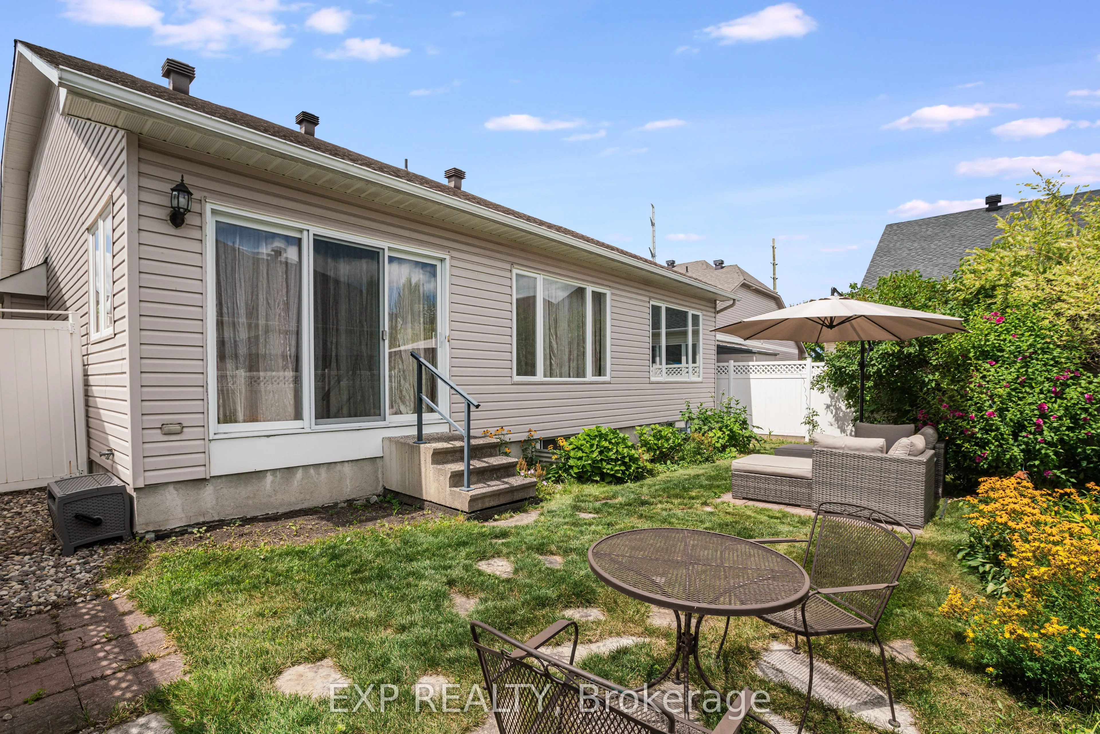 111 Coursier Crescent