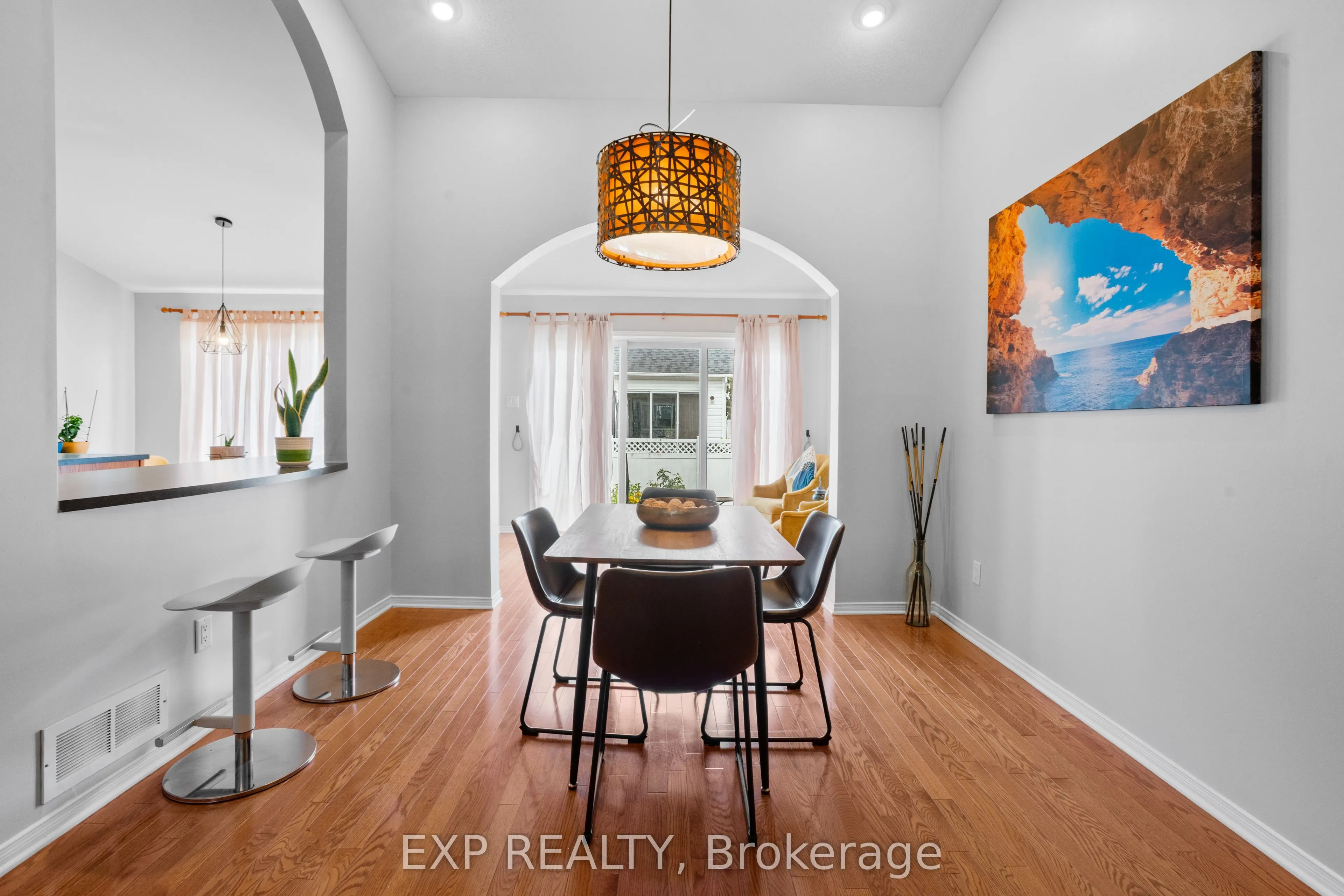 111 Coursier Crescent