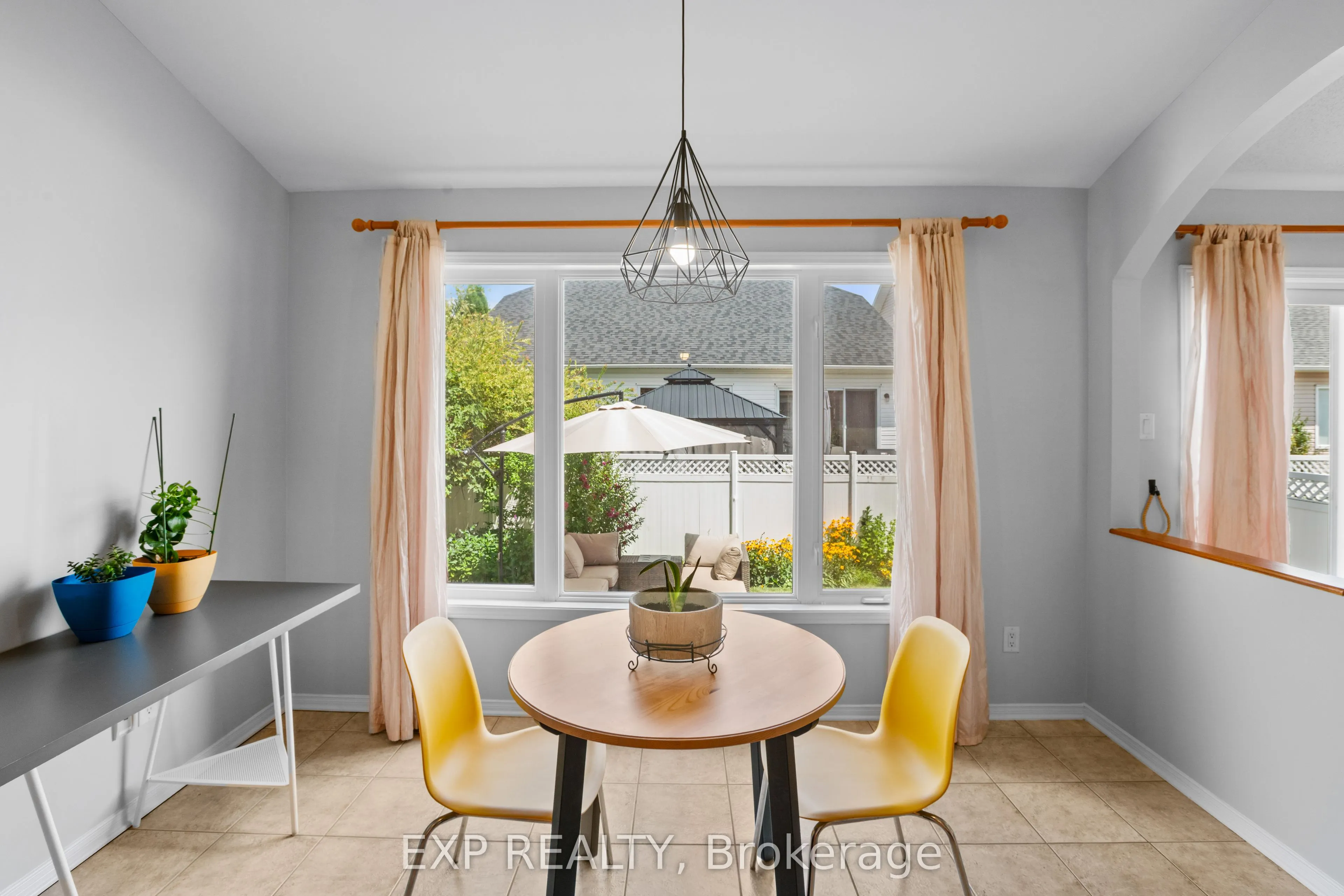 111 Coursier Crescent