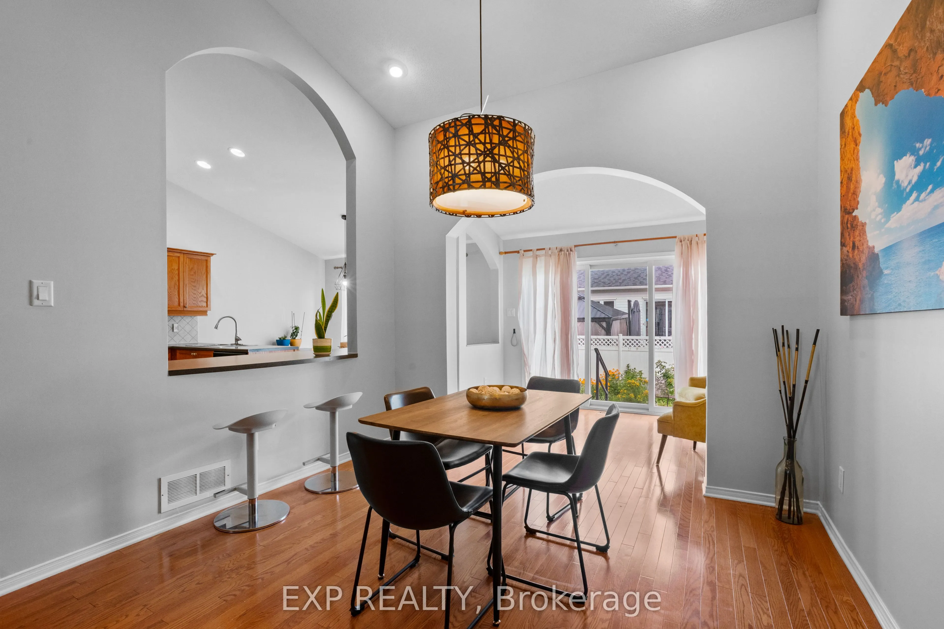 111 Coursier Crescent