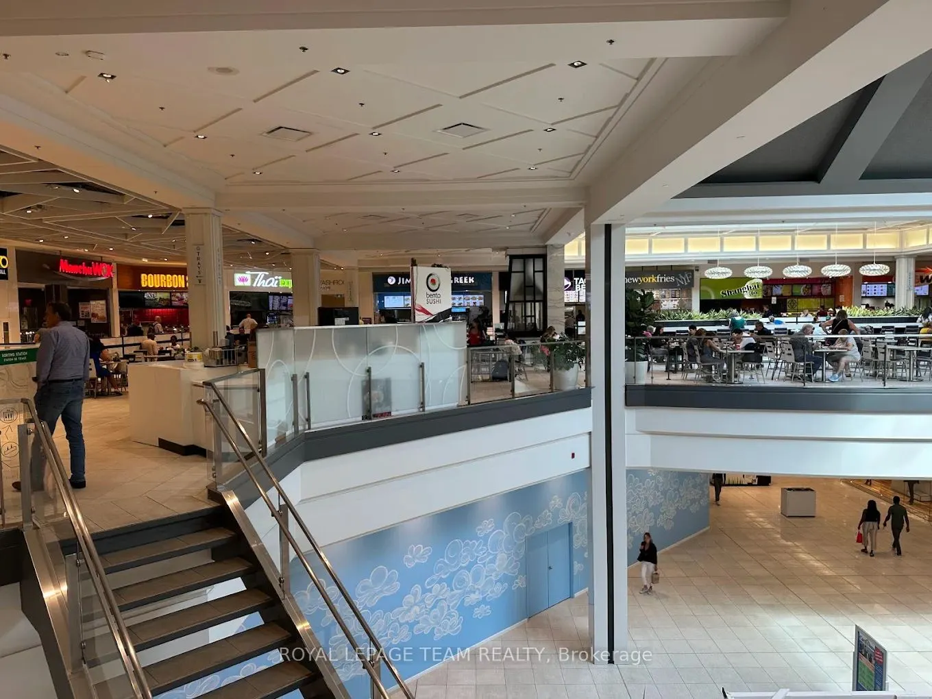 1200 St  Laurent Boulevard
