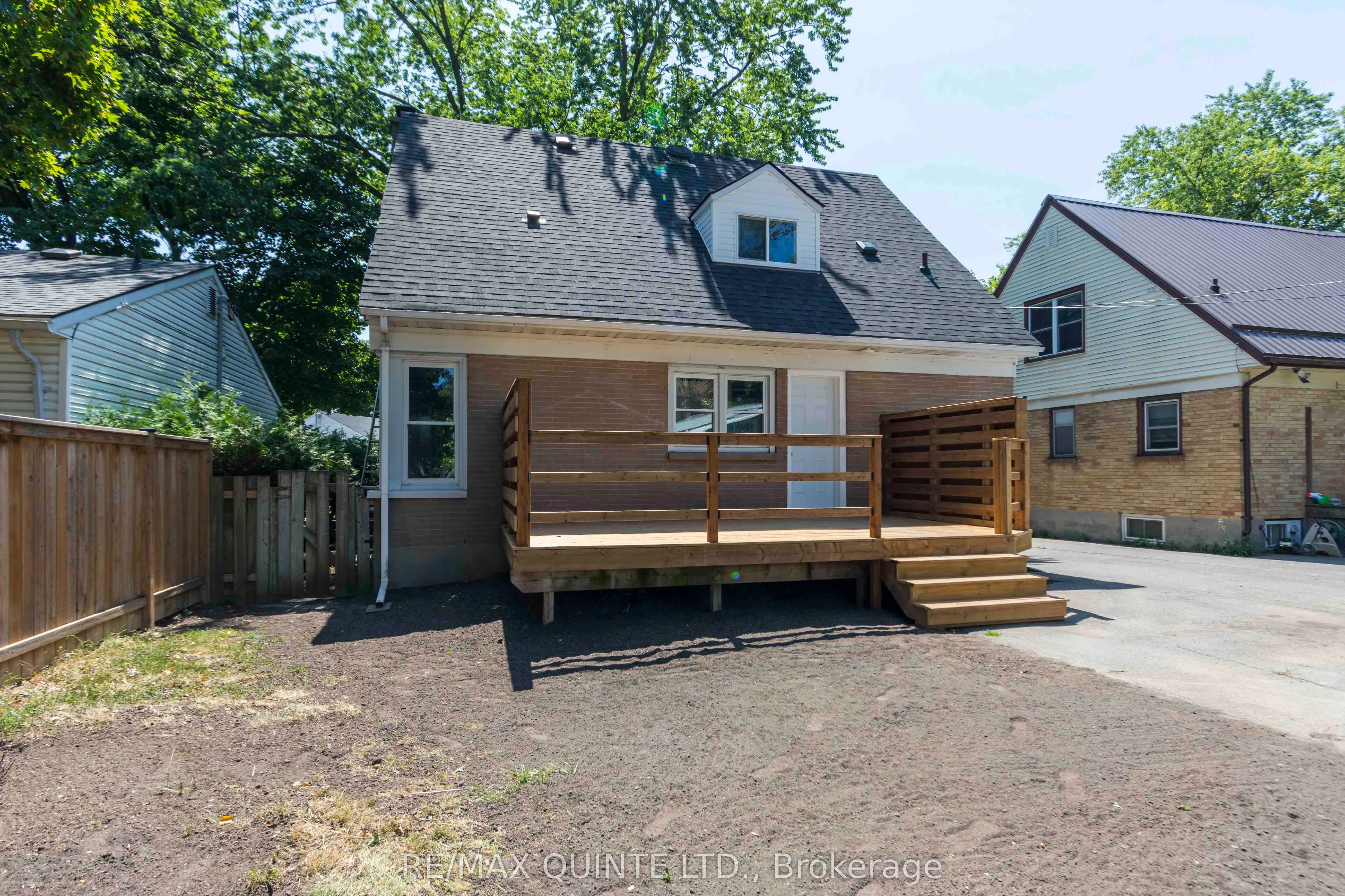 30 Southview Avenue