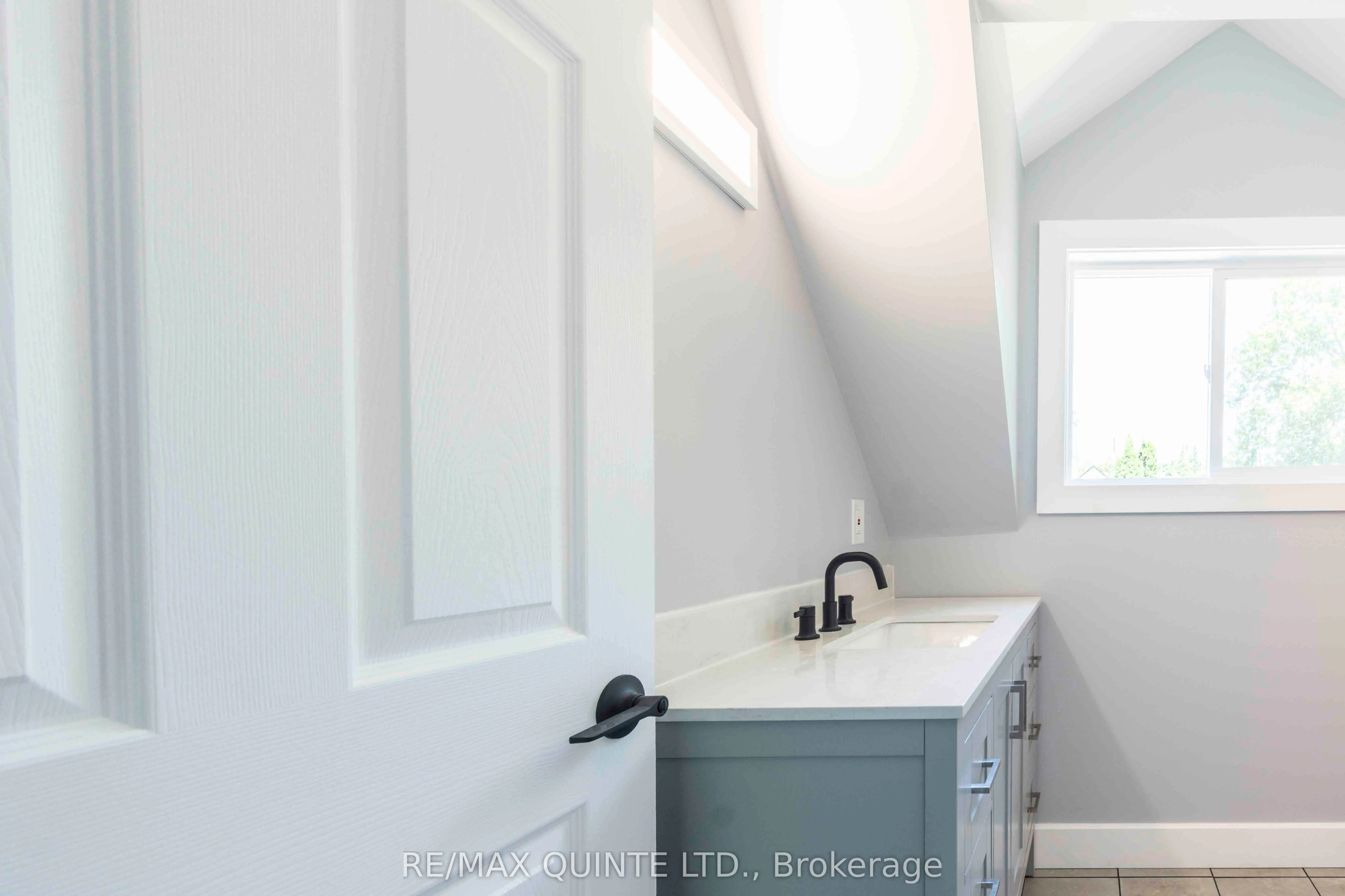 30 Southview Avenue