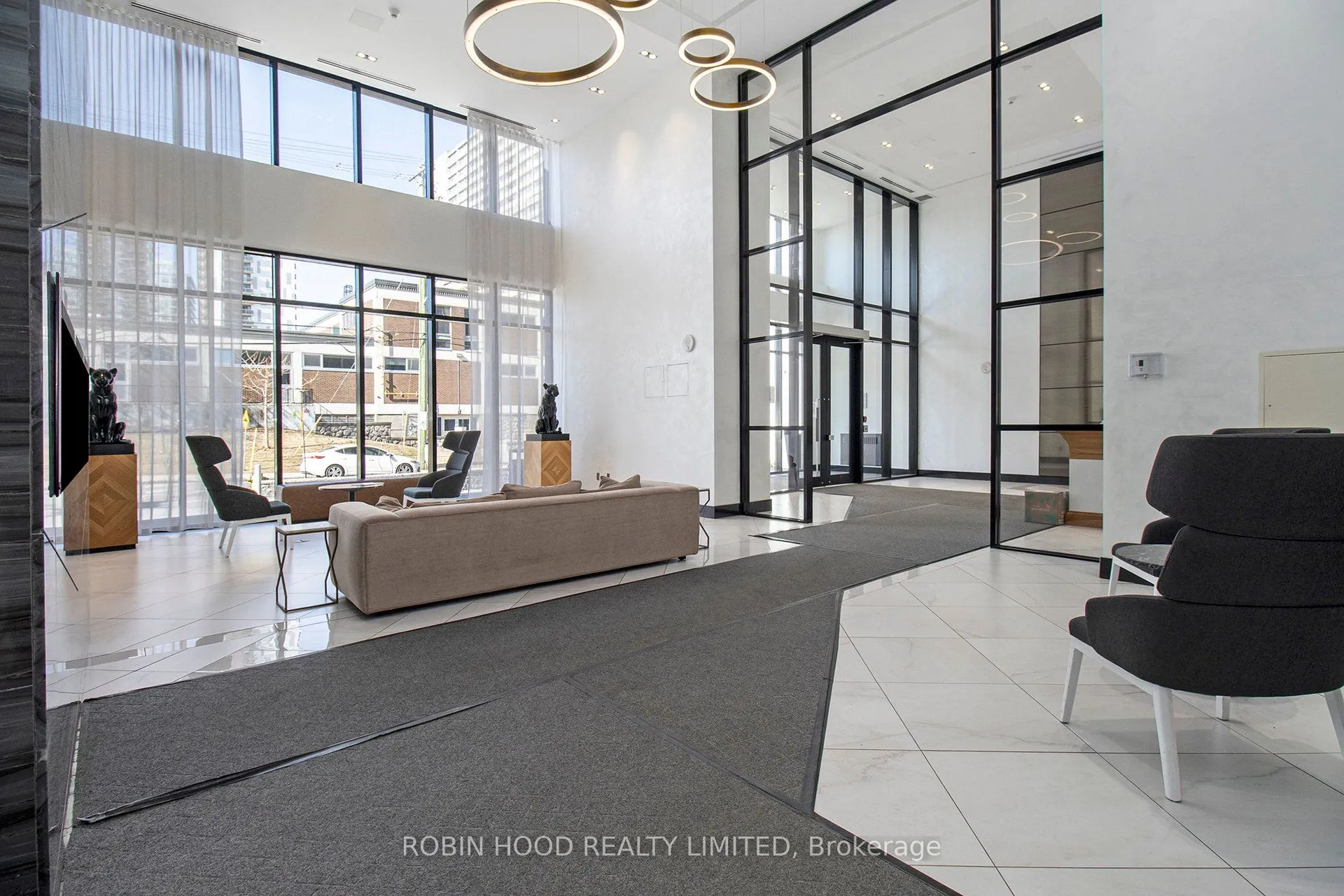 255 Bay Street, #714