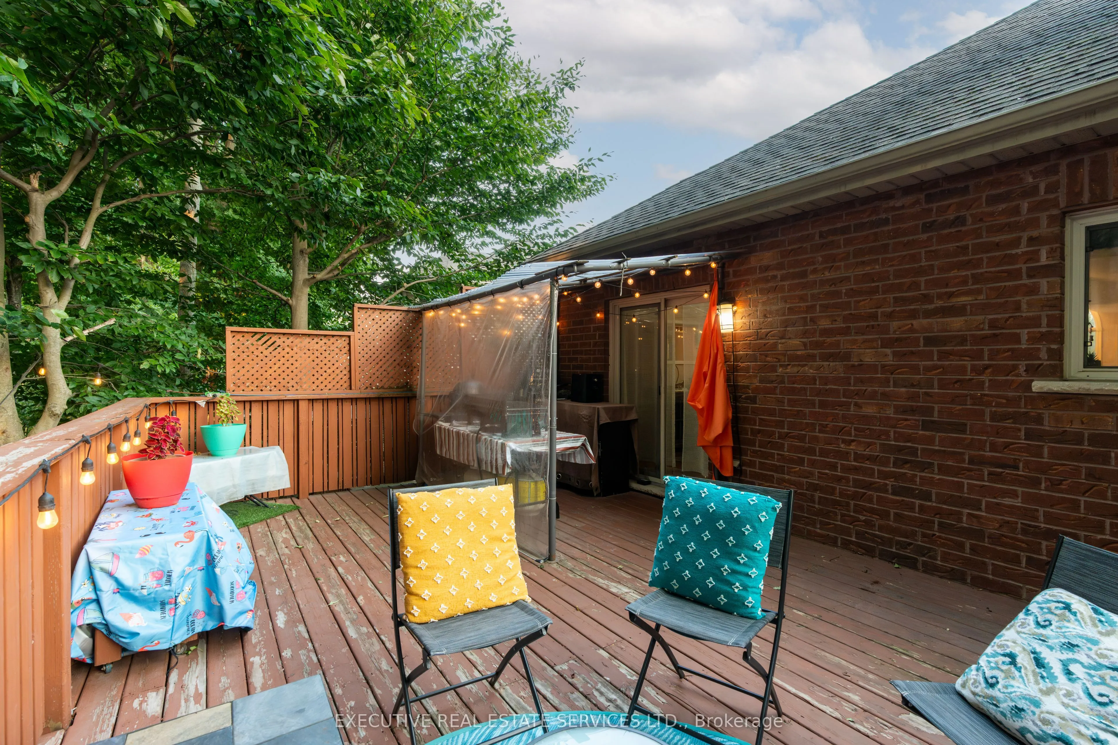 131 Forestway Trail