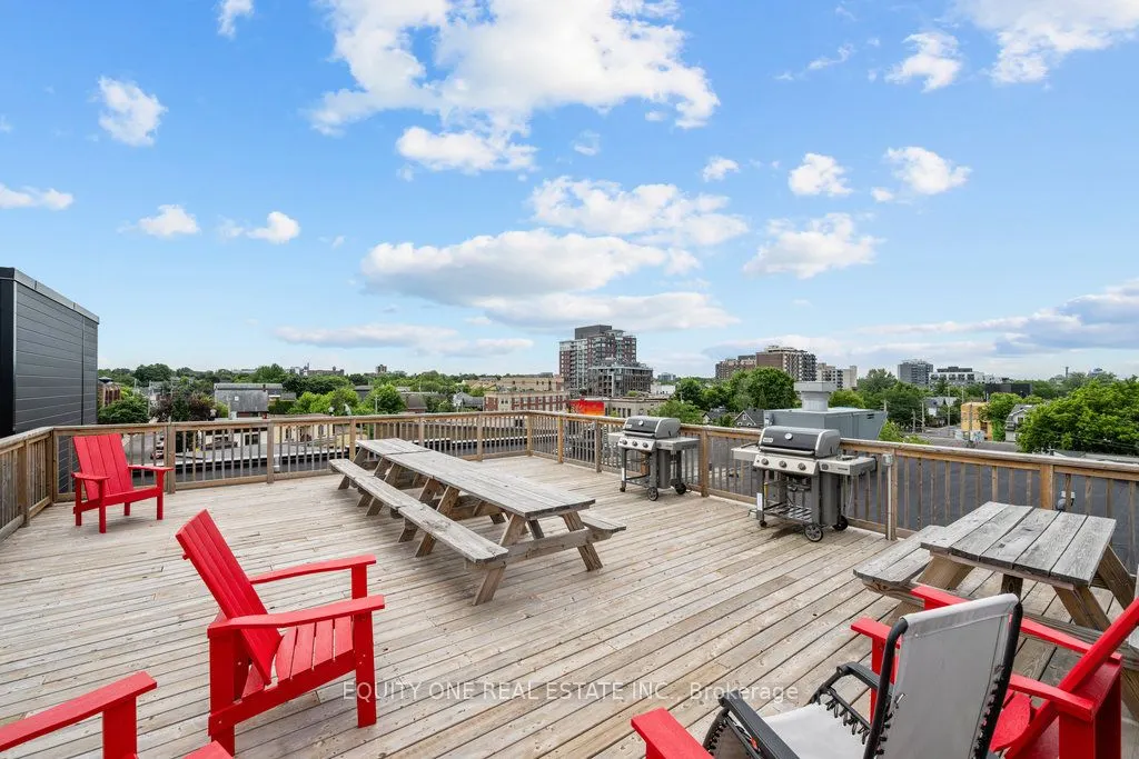 101 Pinhey Street, #105