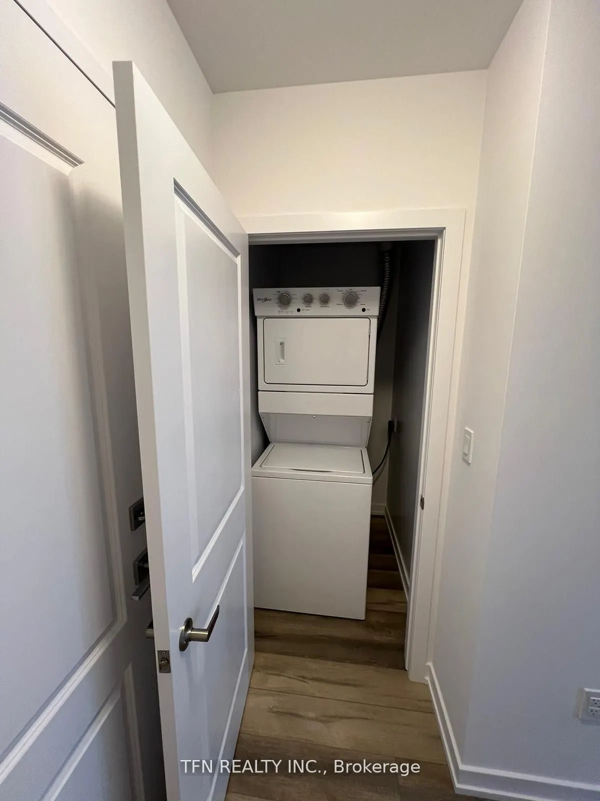 470 Dundas Street E, #106