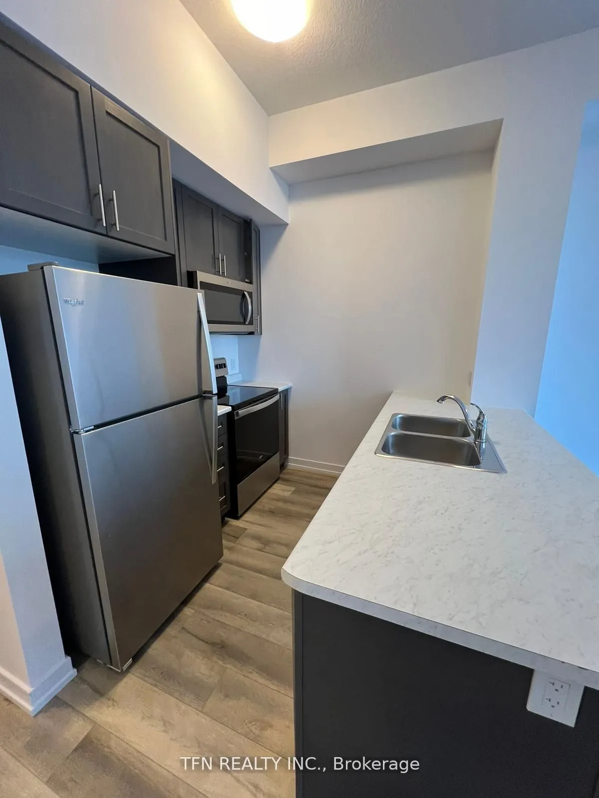 470 Dundas Street E, #106