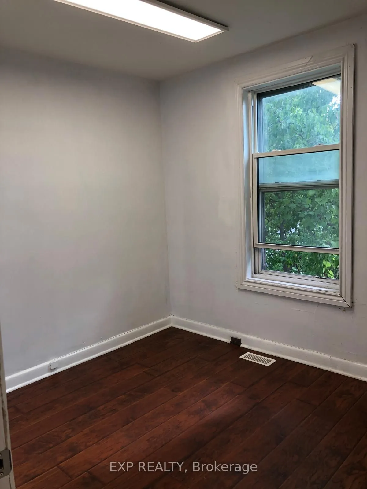 1057 Somerset Street, #2