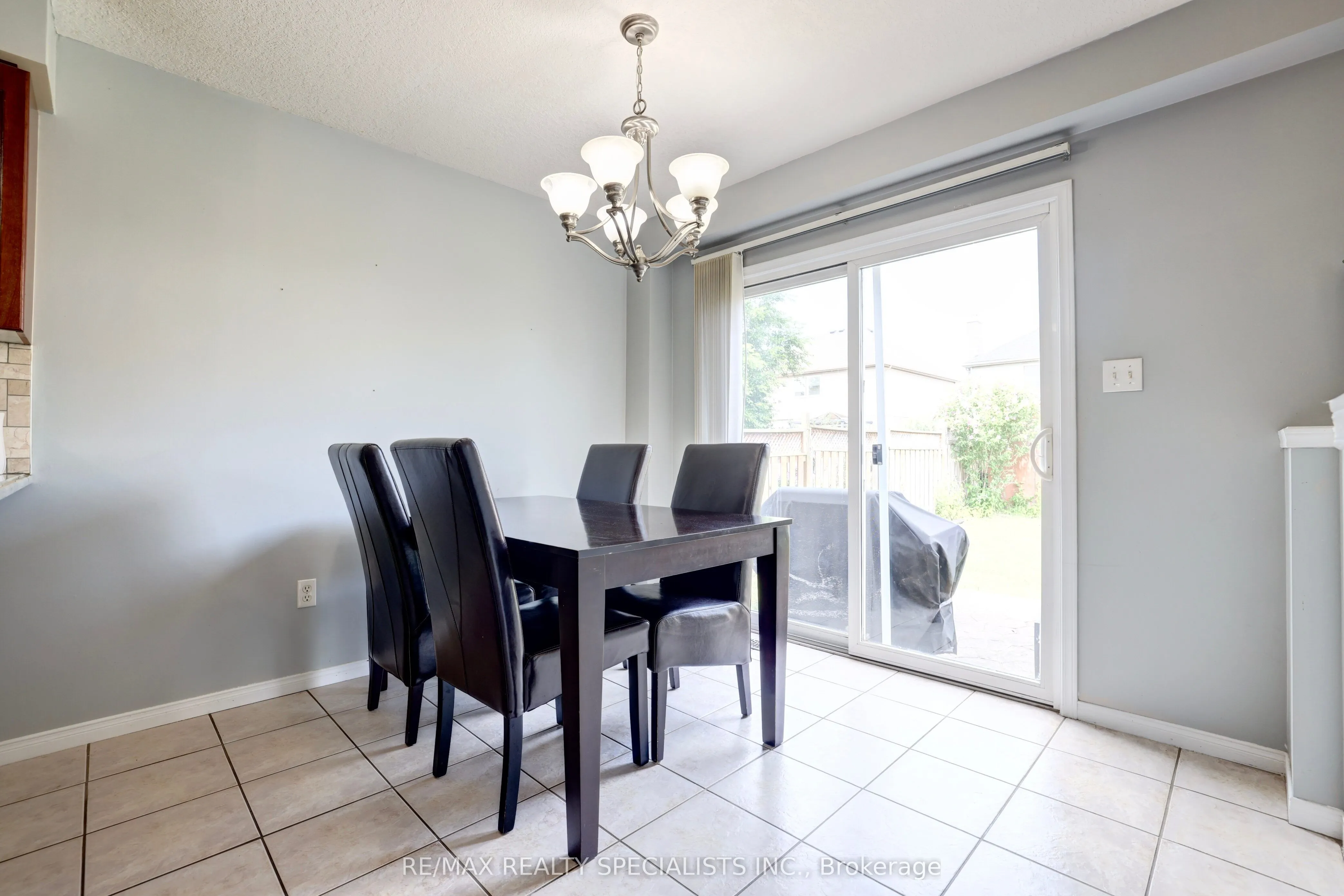 144 Decaro Crescent