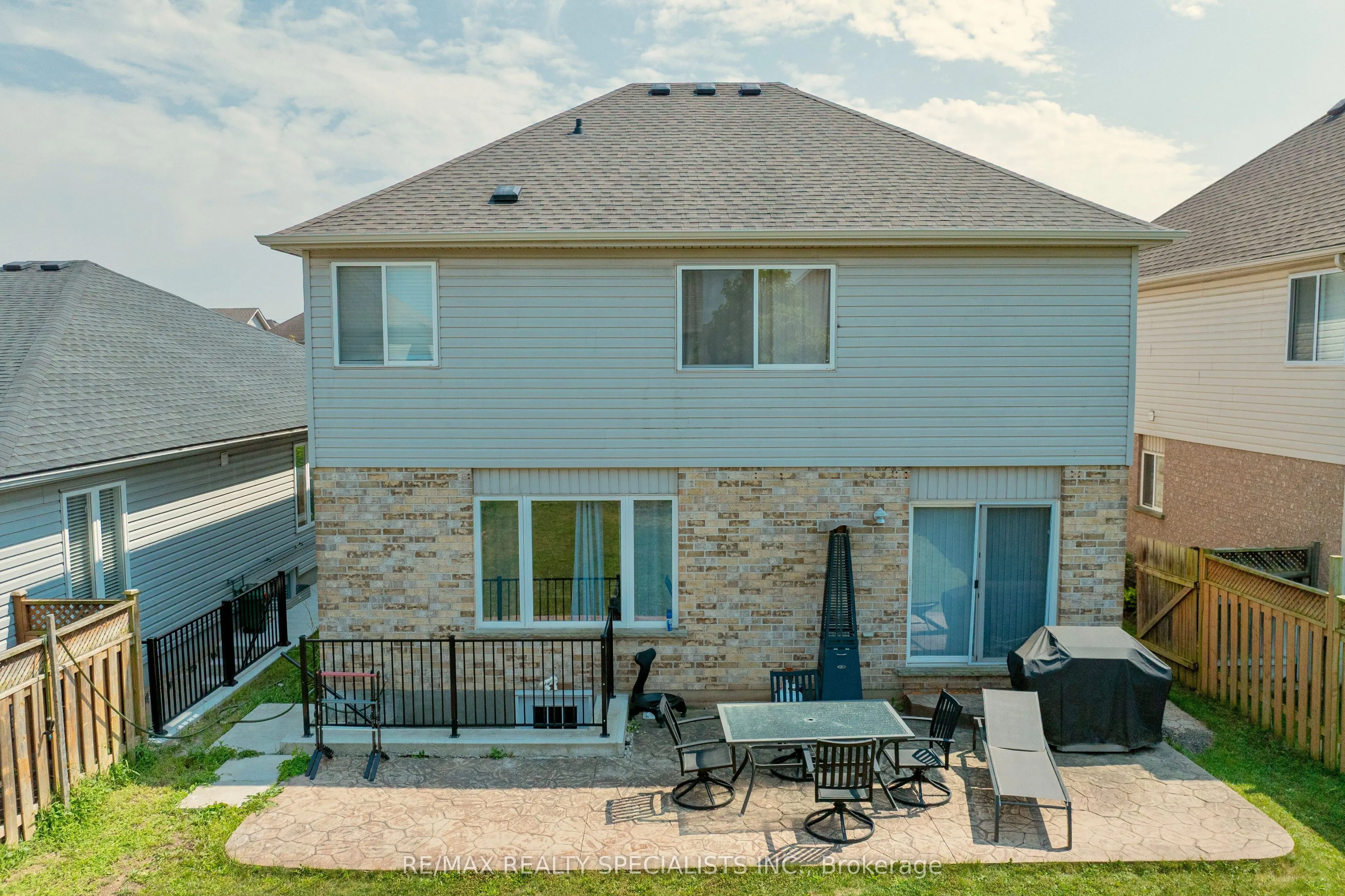 144 Decaro Crescent