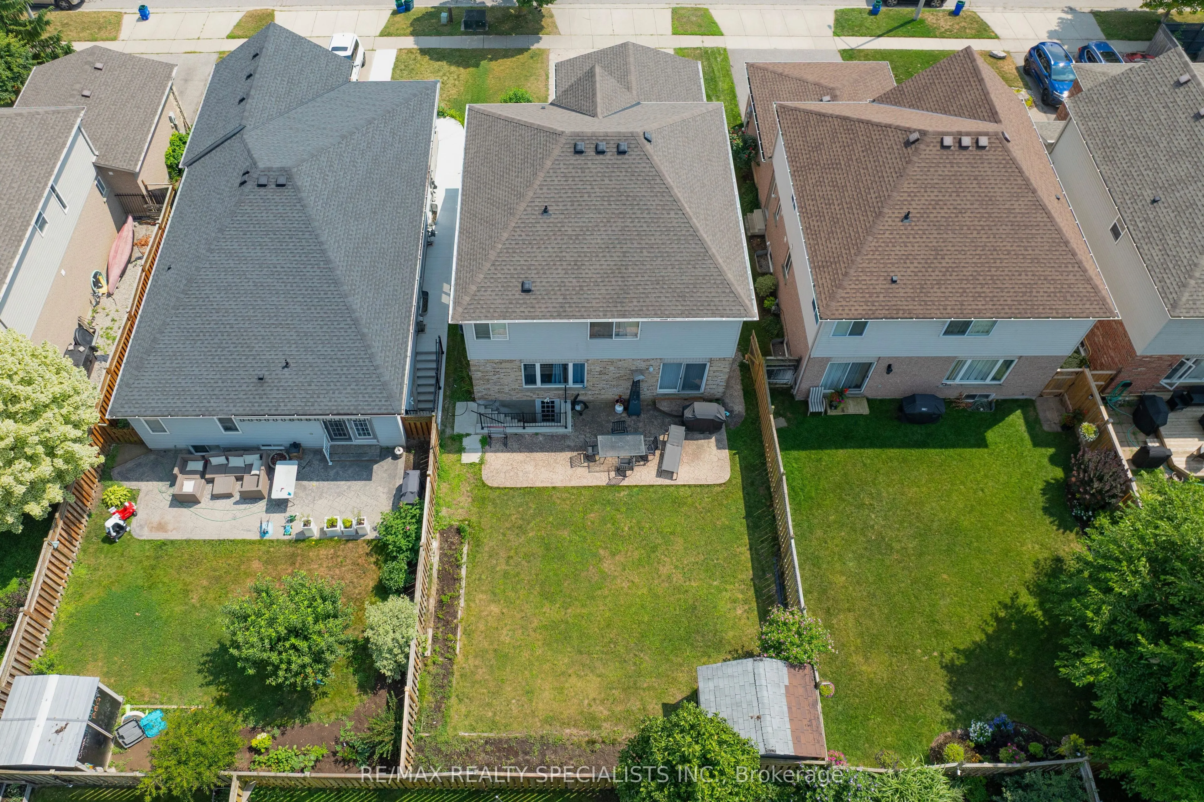 144 Decaro Crescent