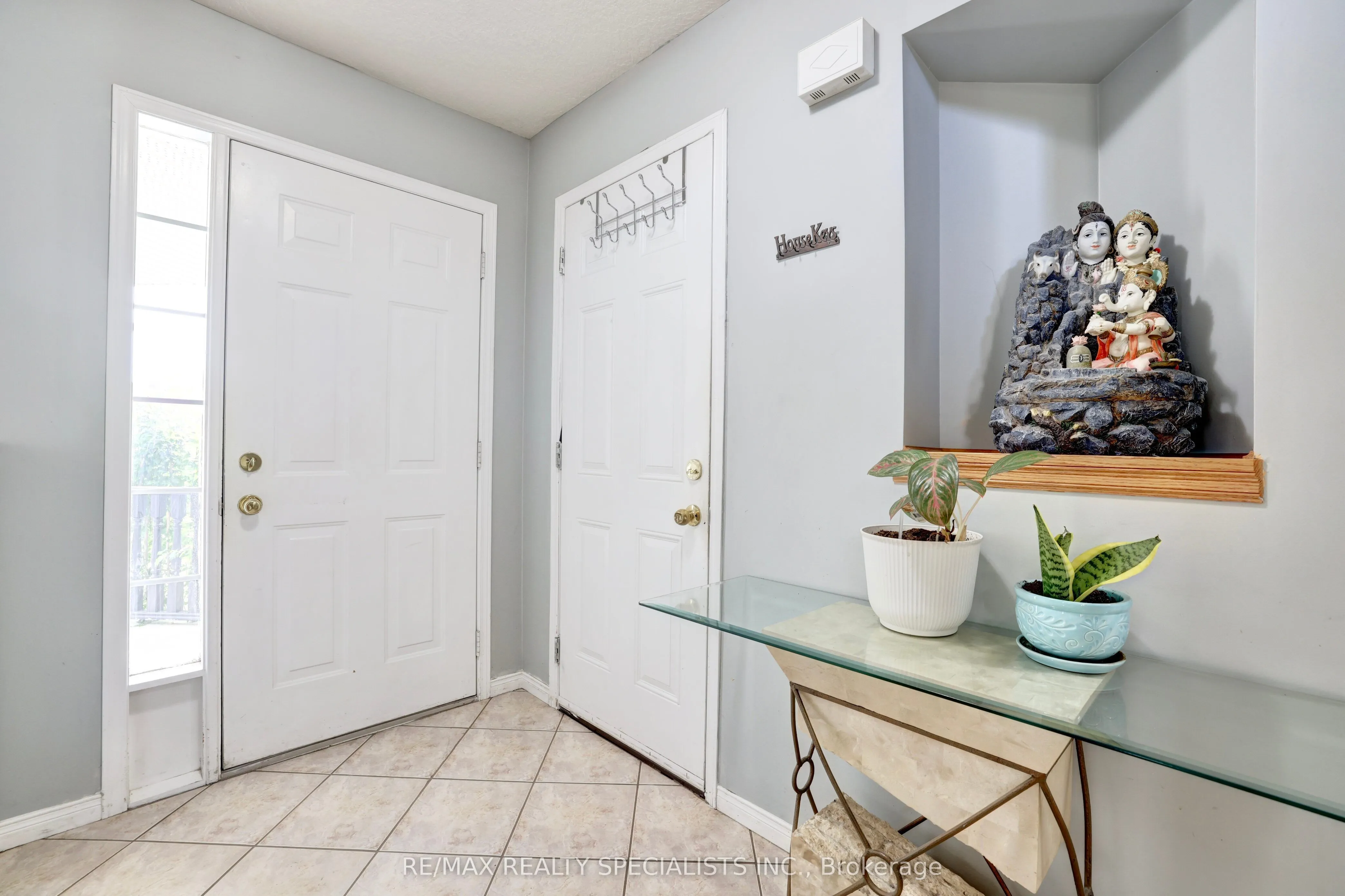 144 Decaro Crescent