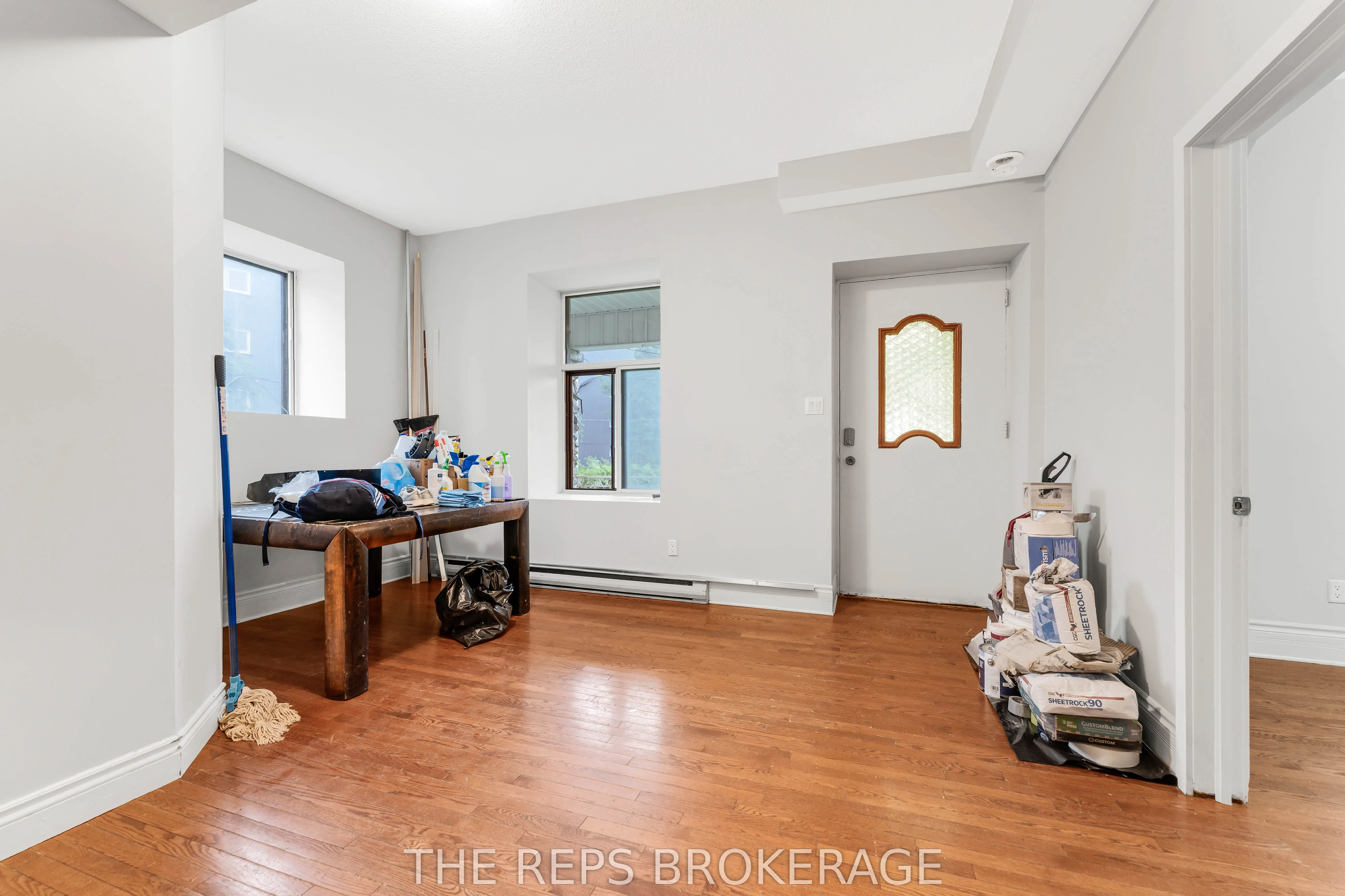 337 MONTGOMERY Street