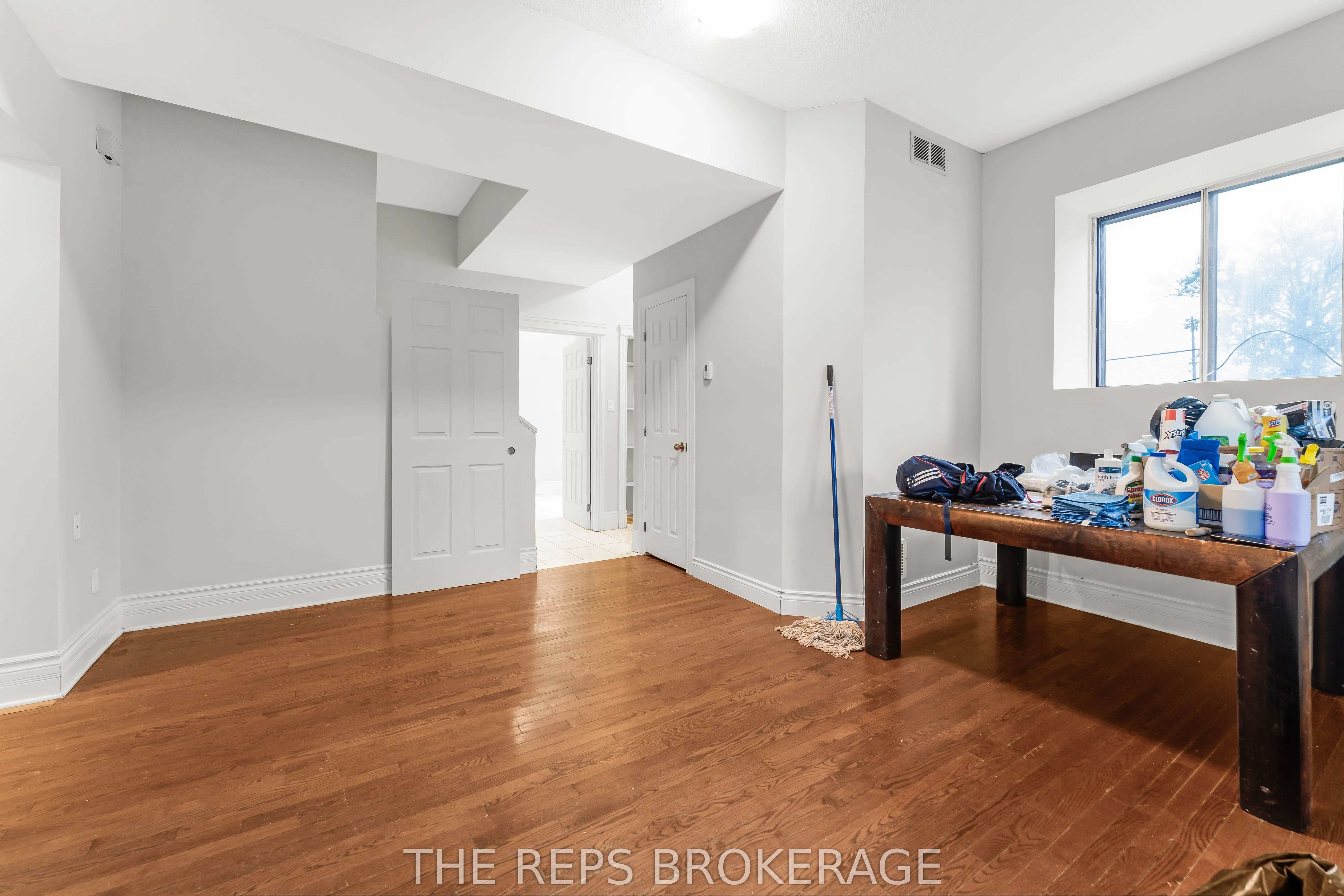 337 MONTGOMERY Street