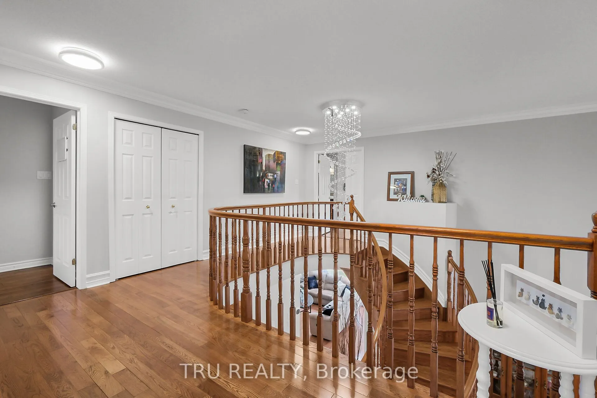 306 Dawnlight Street